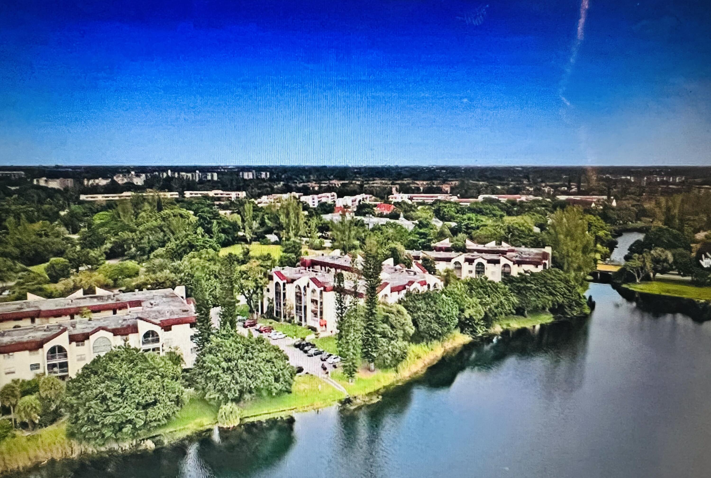 3330 Spanish Moss Terrace 406, Lauderhill, FL 33319, Lauderhill