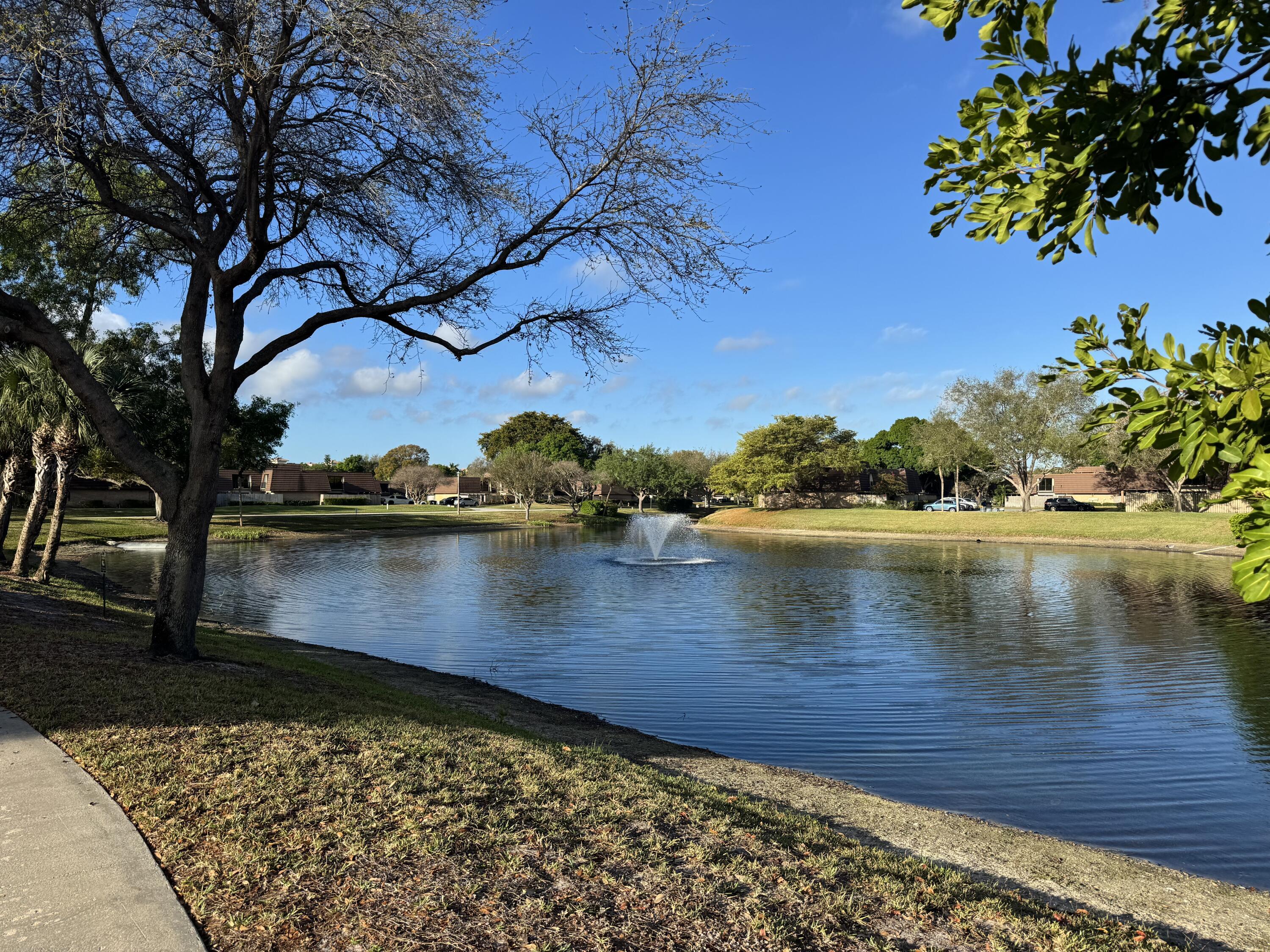 219 2nd Lane, Palm Beach Gardens, FL 33418, Palm Beach Gardens - Photo 3