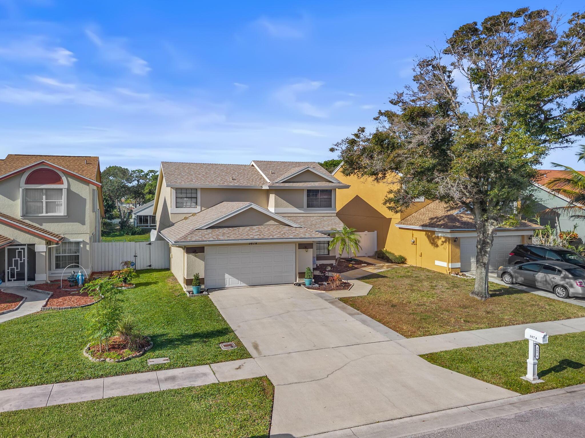 3874 Circle Lake Drive, West Palm Beach, FL 33417, West Palm Beach - Photo 2