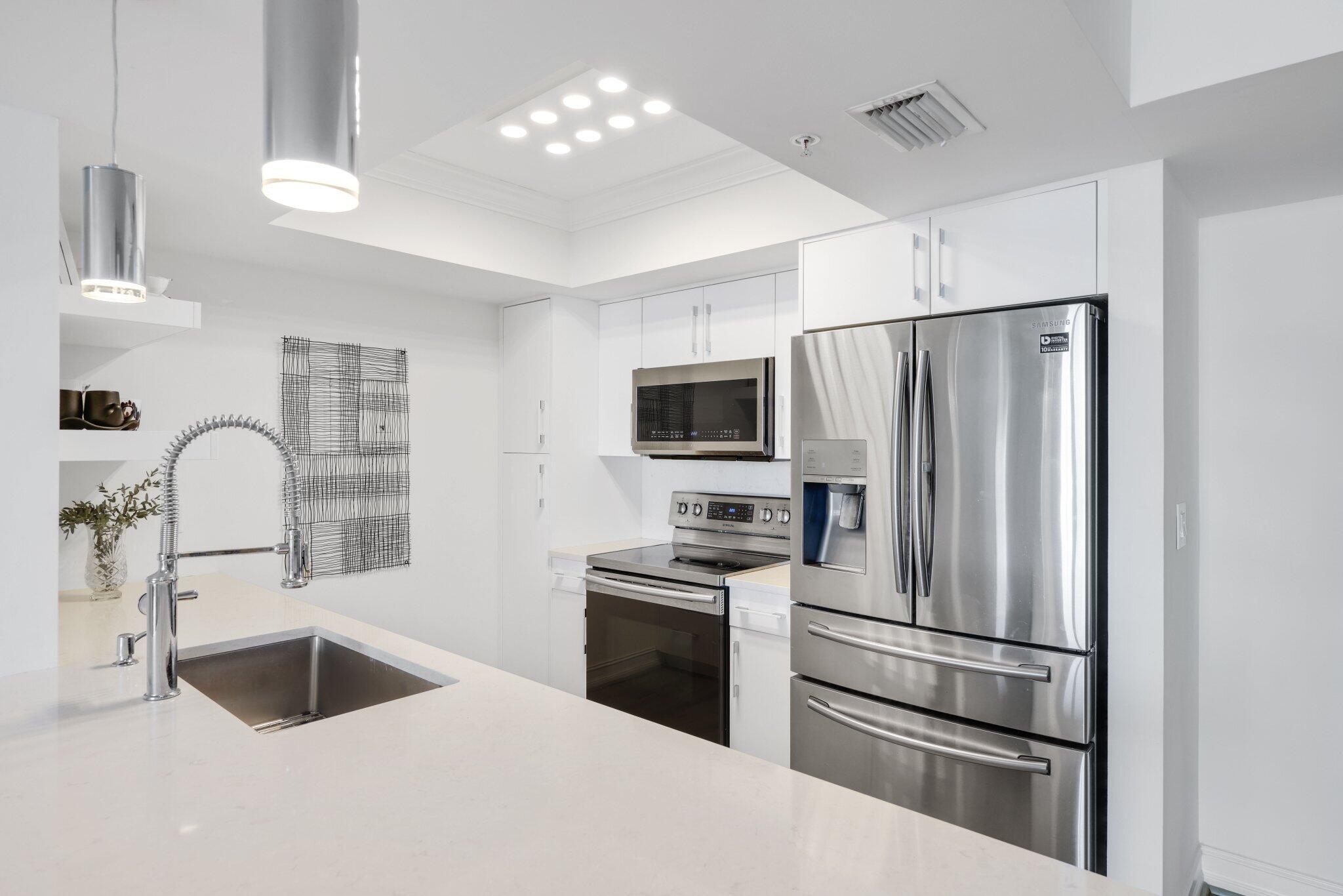 99 SE Mizner Boulevard 609, Boca Raton, FL 33432, Boca Raton - Photo 5