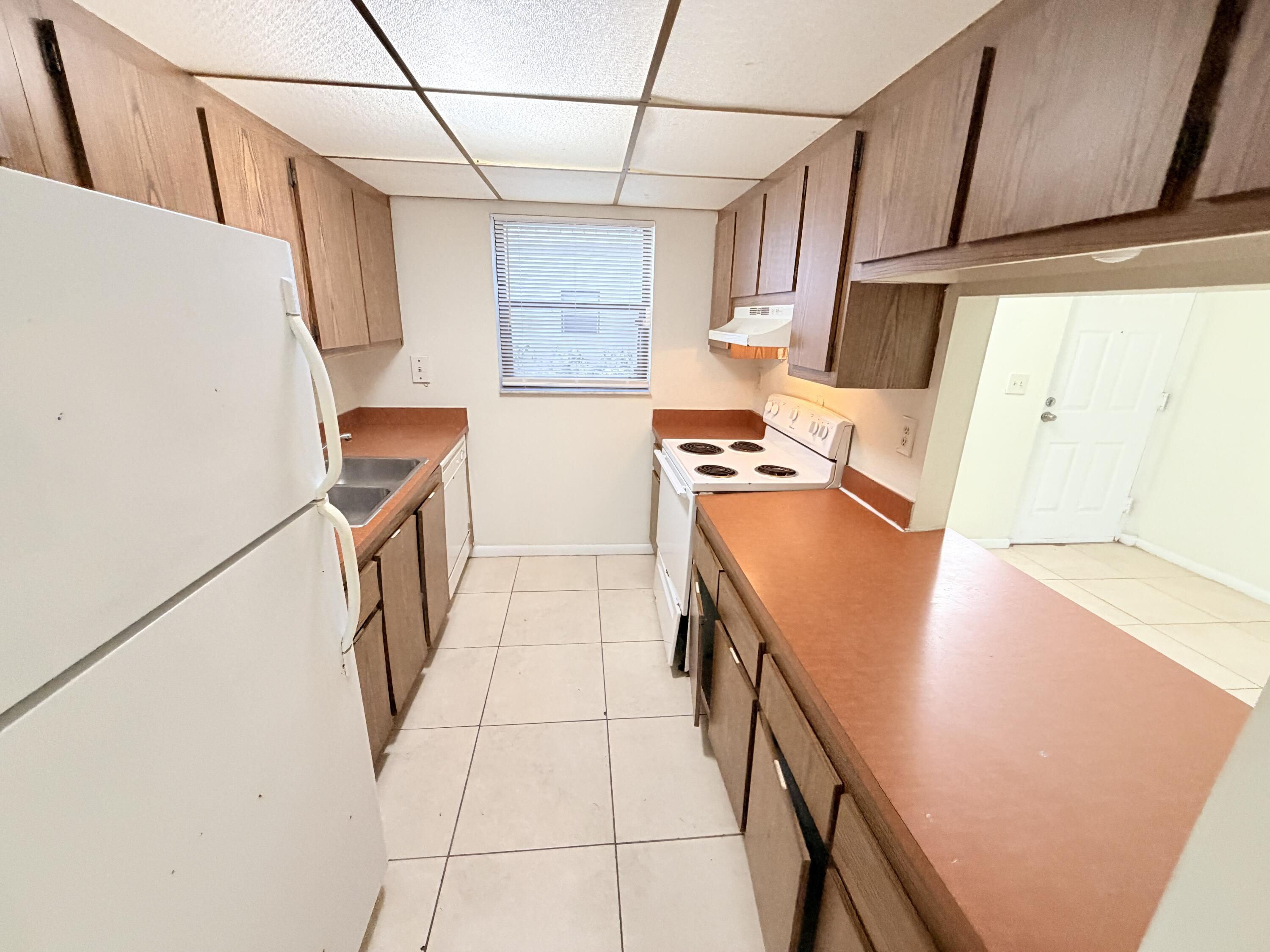 1820 N Congress Avenue 103, West Palm Beach, FL 33401, West Palm Beach - Photo 3