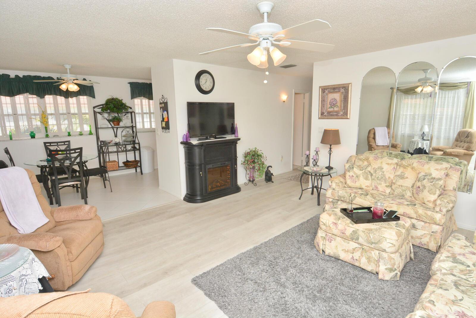 1225 NW 21st Street 309, Stuart, FL 34994, Stuart - Photo 3