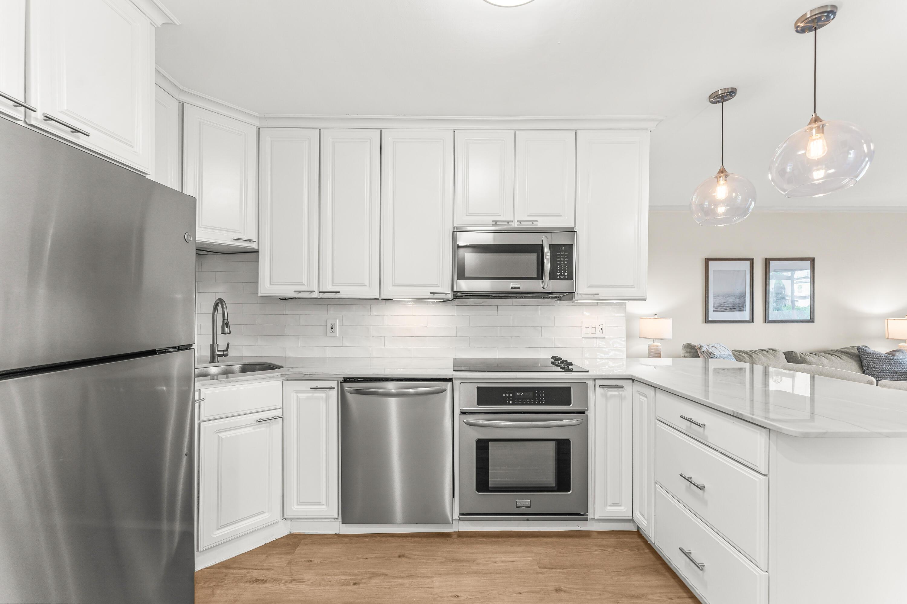 801 NE 18th Court Apt 111, Fort Lauderdale, FL 33305, Fort Lauderdale - Photo 5