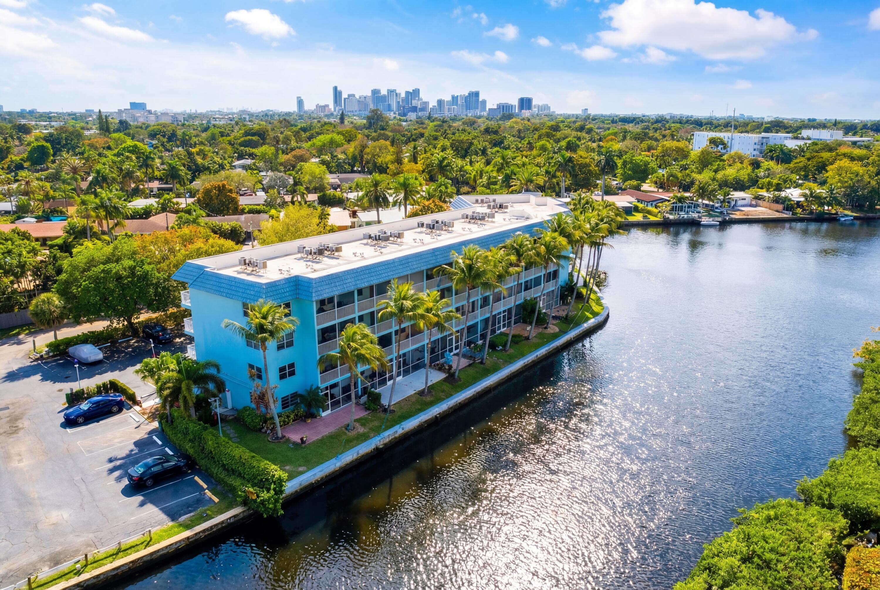 801 NE 18th Court Apt 111, Fort Lauderdale, FL 33305, Fort Lauderdale - Photo 2
