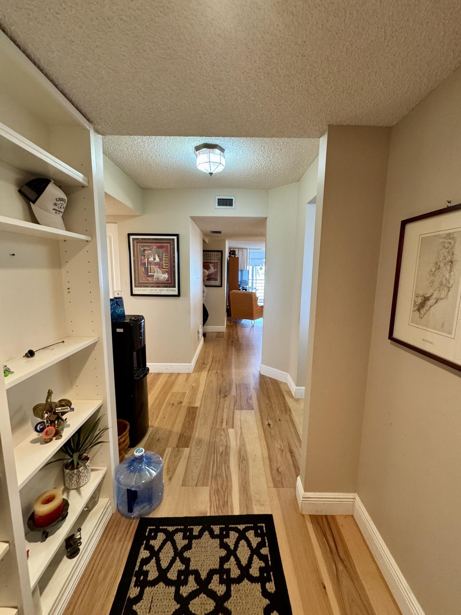 6698 10th Avenue N 401, Lake Worth, FL 33467, Lake Worth - Photo 3