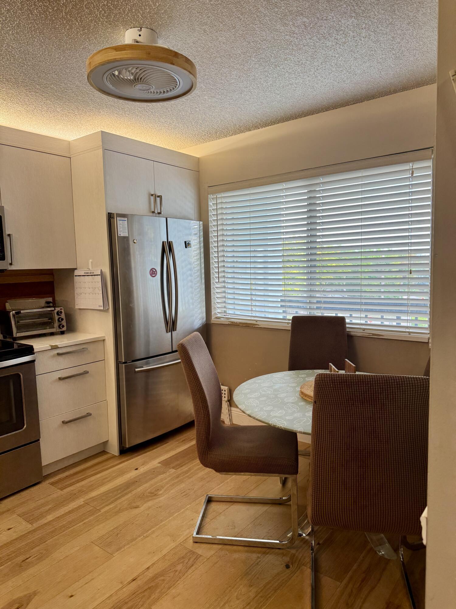 6698 10th Avenue N 401, Lake Worth, FL 33467, Lake Worth - Photo 4