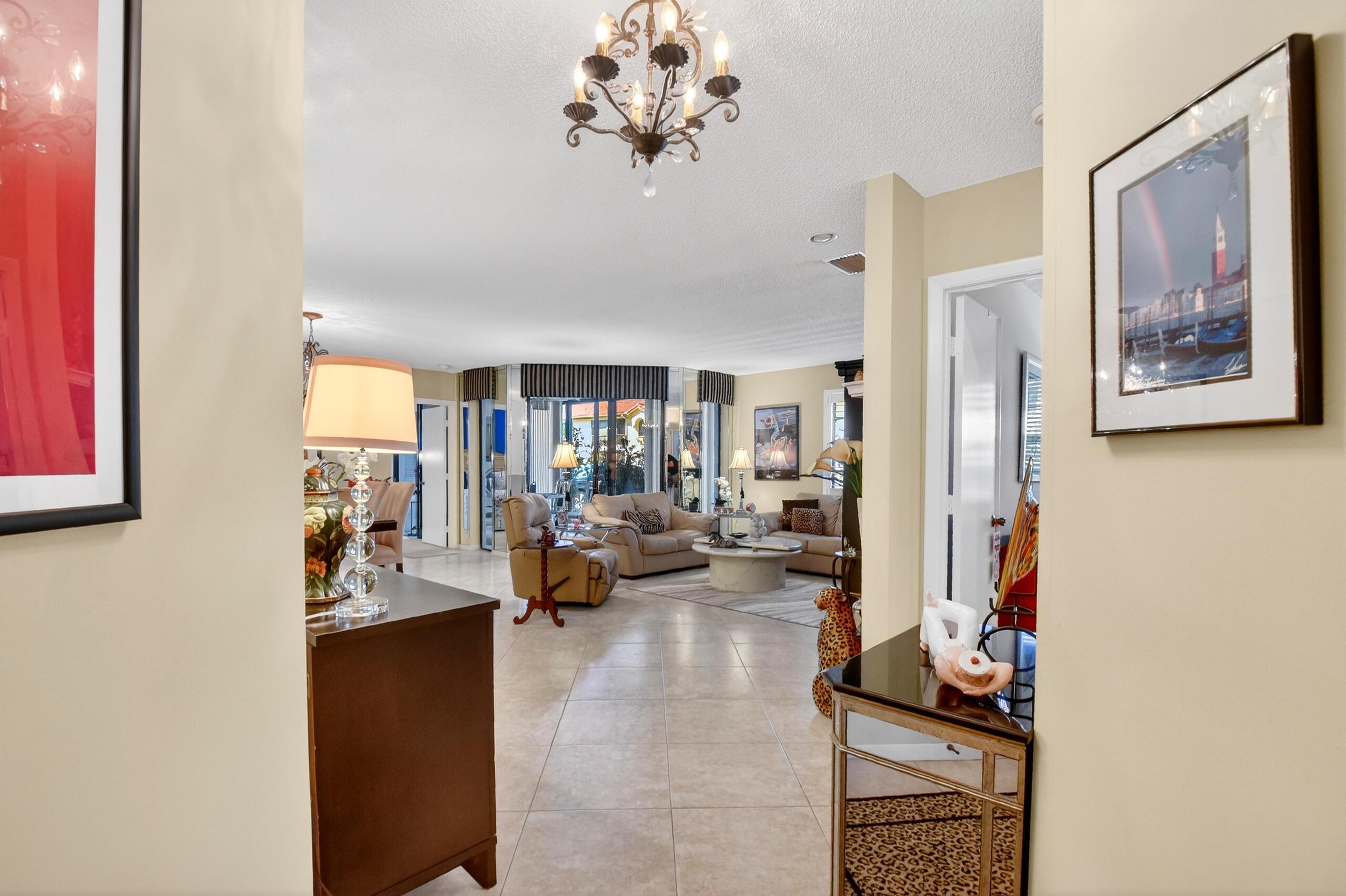 5188 Europa Drive G, Boynton Beach, FL 33437, Boynton Beach - Photo 4