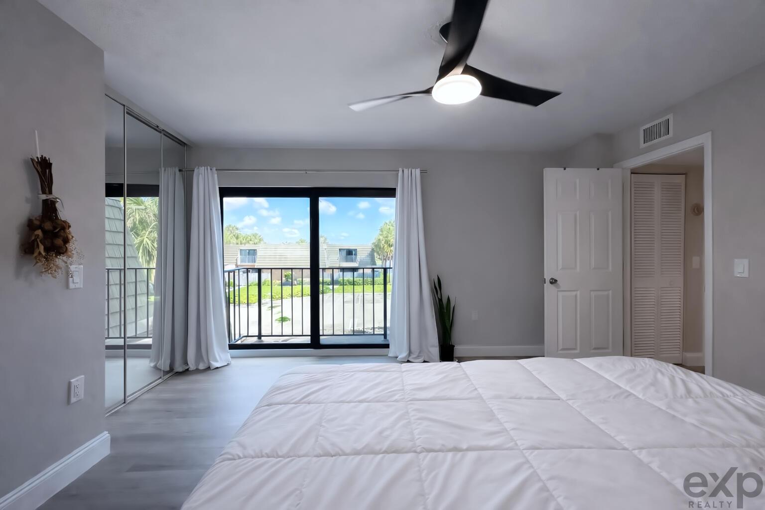 1008 10th Way, West Palm Beach, FL 33407, West Palm Beach - Photo 4
