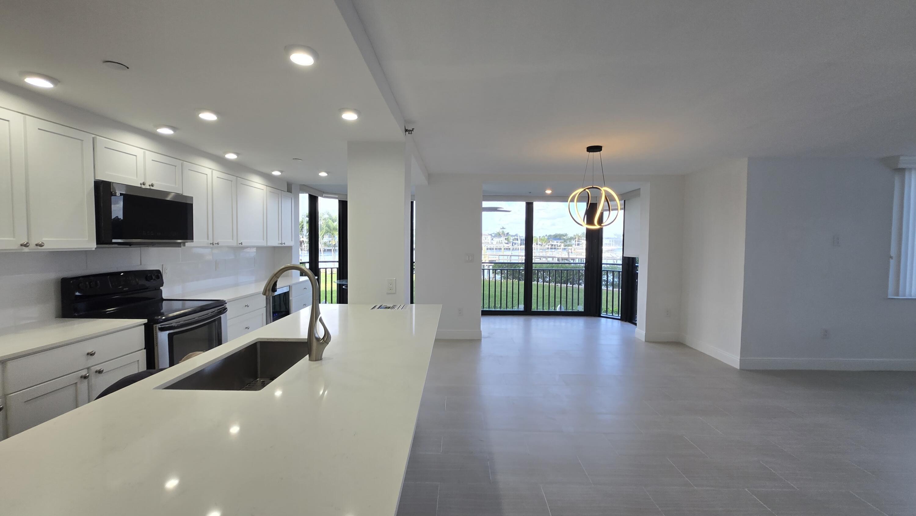 3912 S Ocean Blvd S 114, Highland Beach, FL 33487, Highland Beach - Photo 3