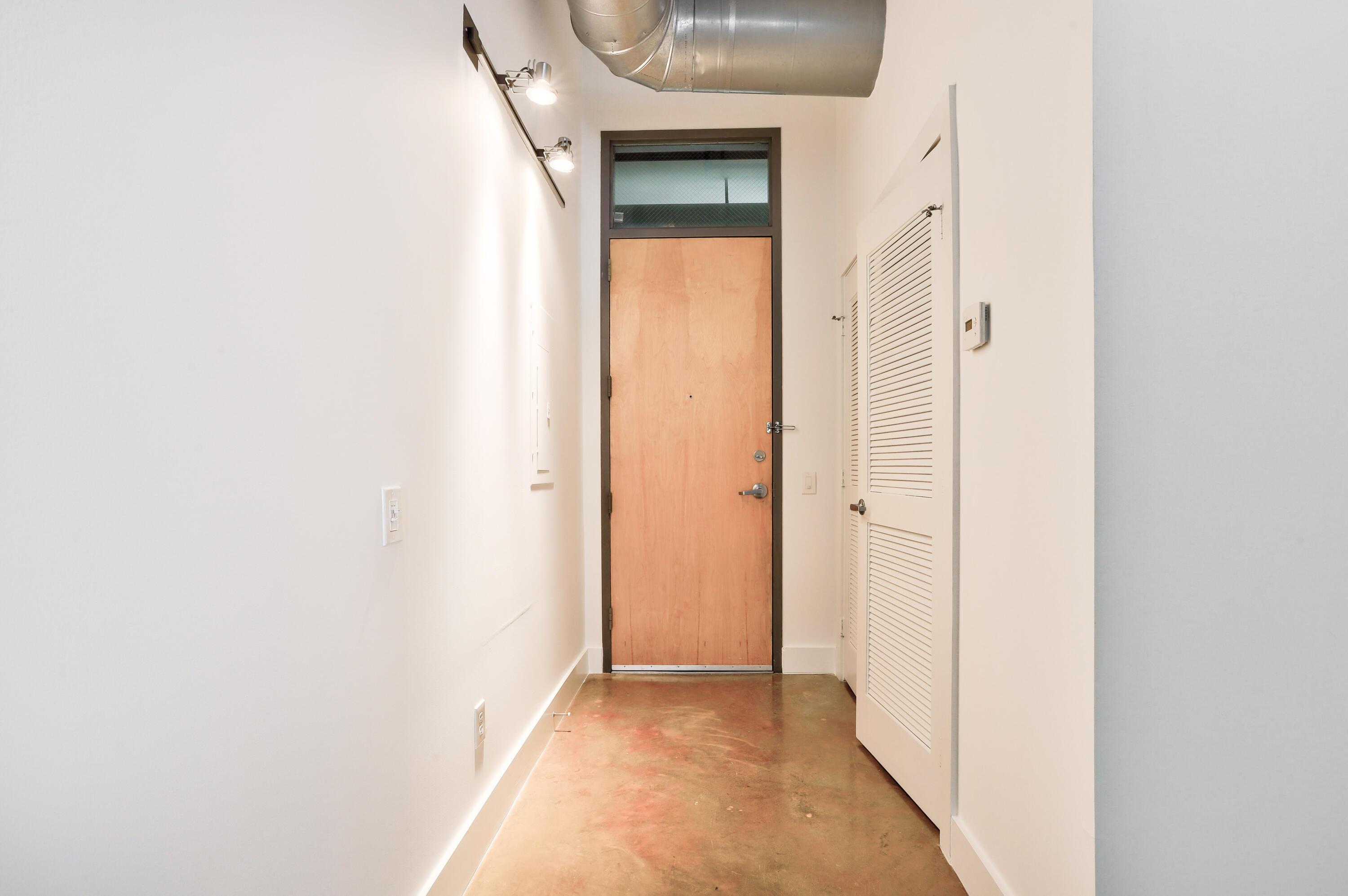 180 NE 4th Avenue 204, Delray Beach, FL 33483, Delray Beach - Photo 3