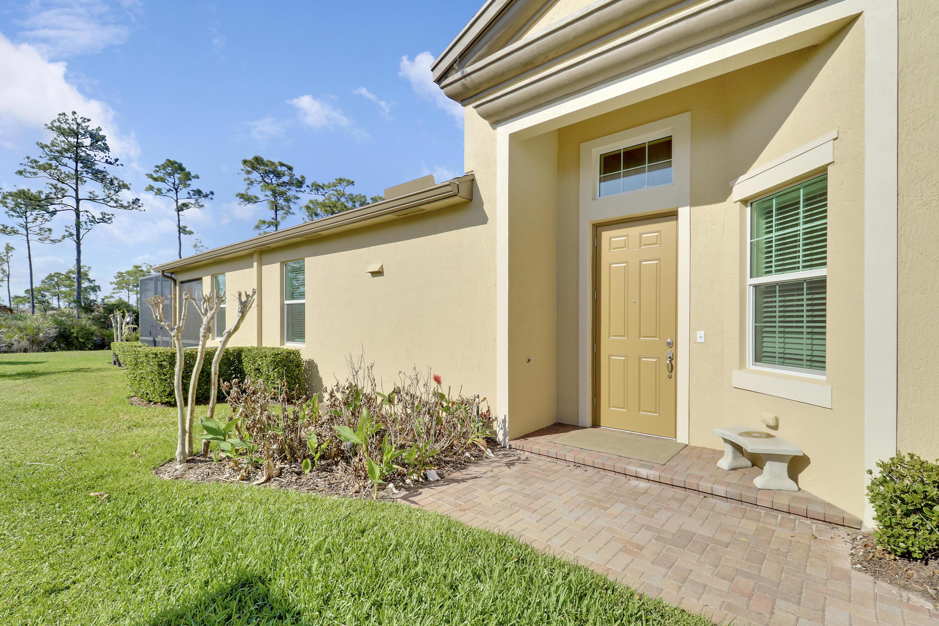 10894 SW Winding Lakes Cir, Port St. Lucie, FL 34987, Port St. Lucie - Photo 4