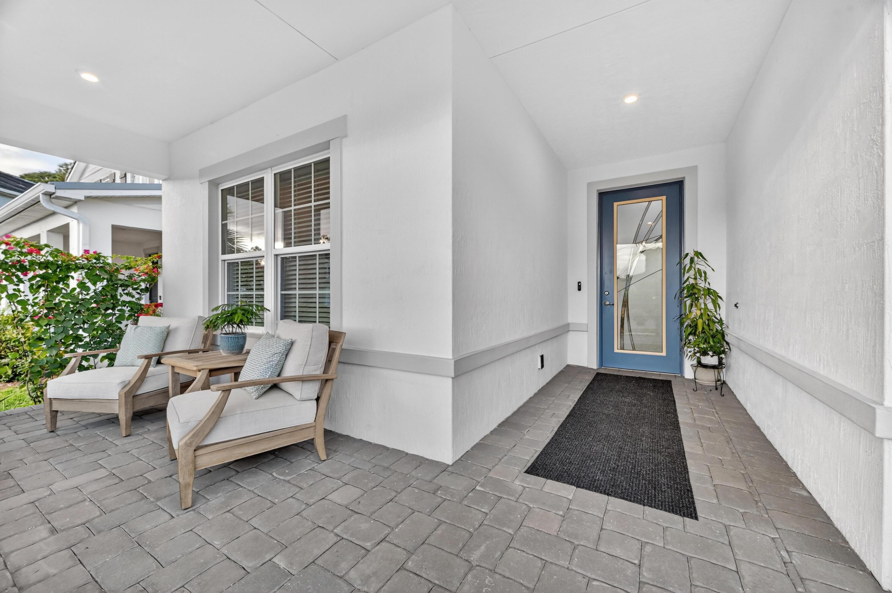 188 SW Pomeroy Street, Stuart, FL 34997, Stuart - Photo 3