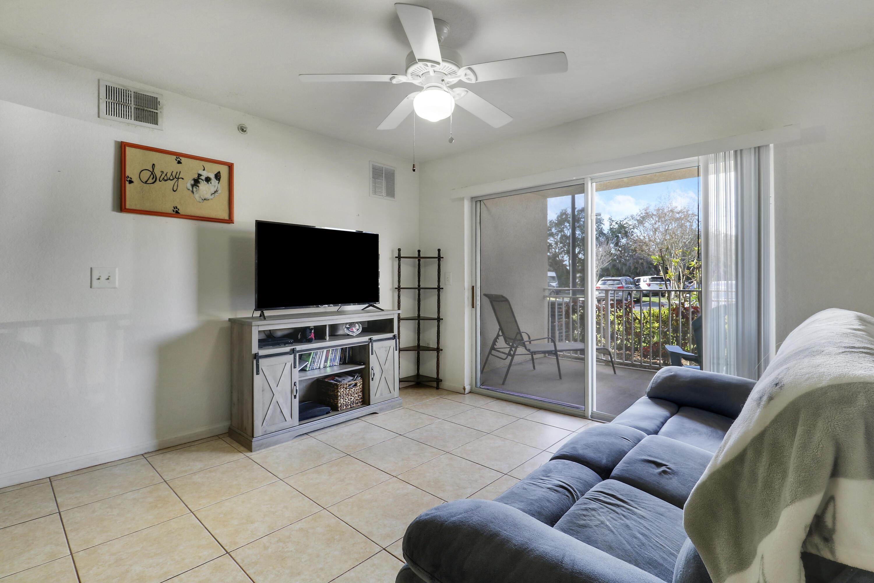 181 SW Palm Dr 103, Port St. Lucie, FL 34986, Port St. Lucie - Photo 5
