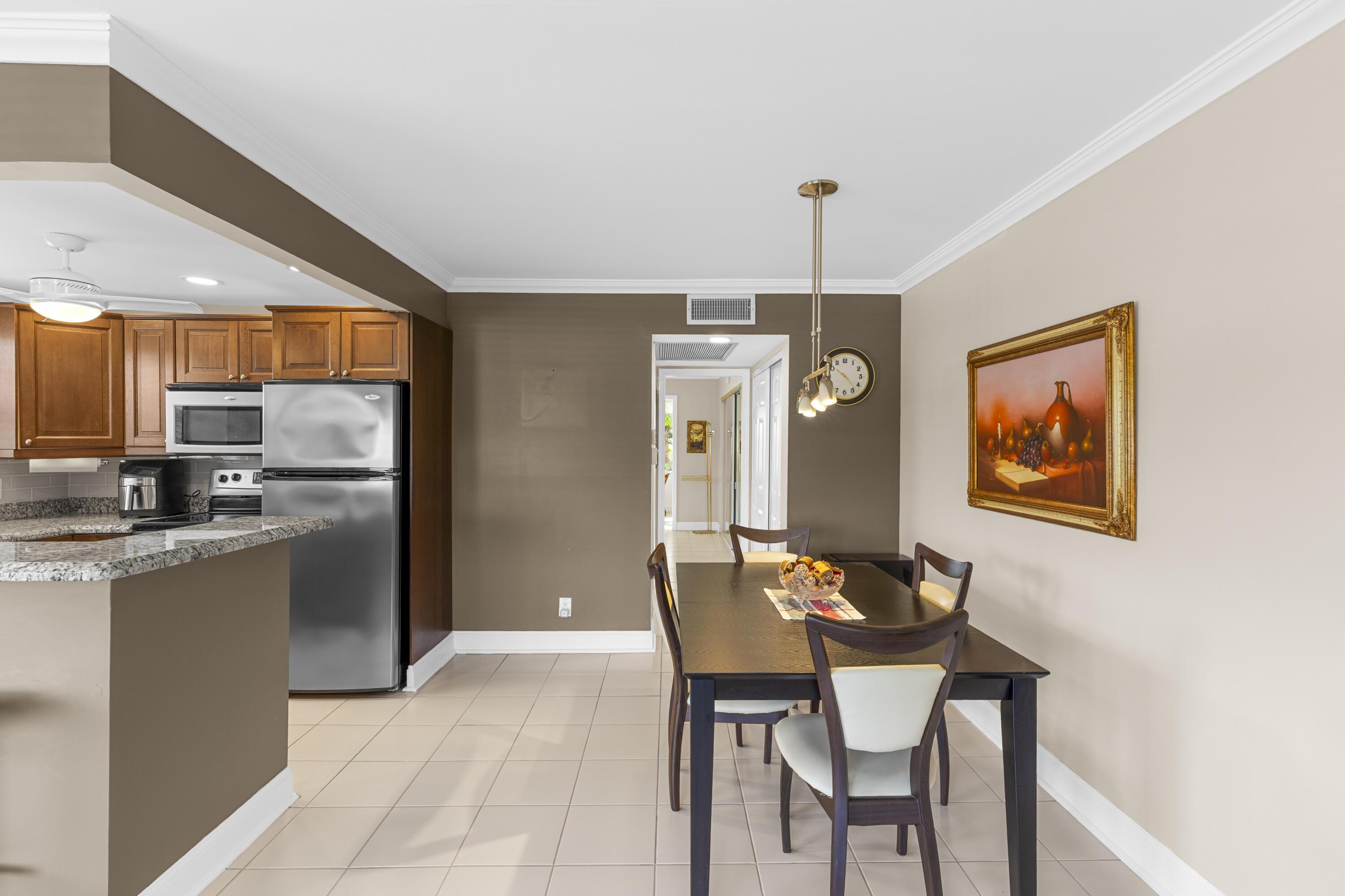 3024 Durham A, Deerfield Beach, FL 33442, Deerfield Beach - Photo 5