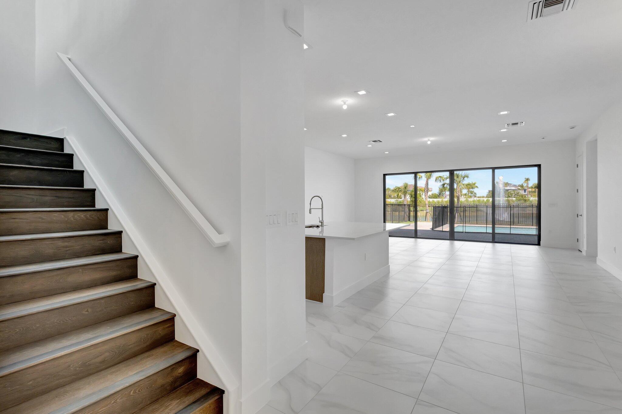 13079 Feathering Way, Palm Beach Gardens, FL 33412, Palm Beach Gardens - Photo 4