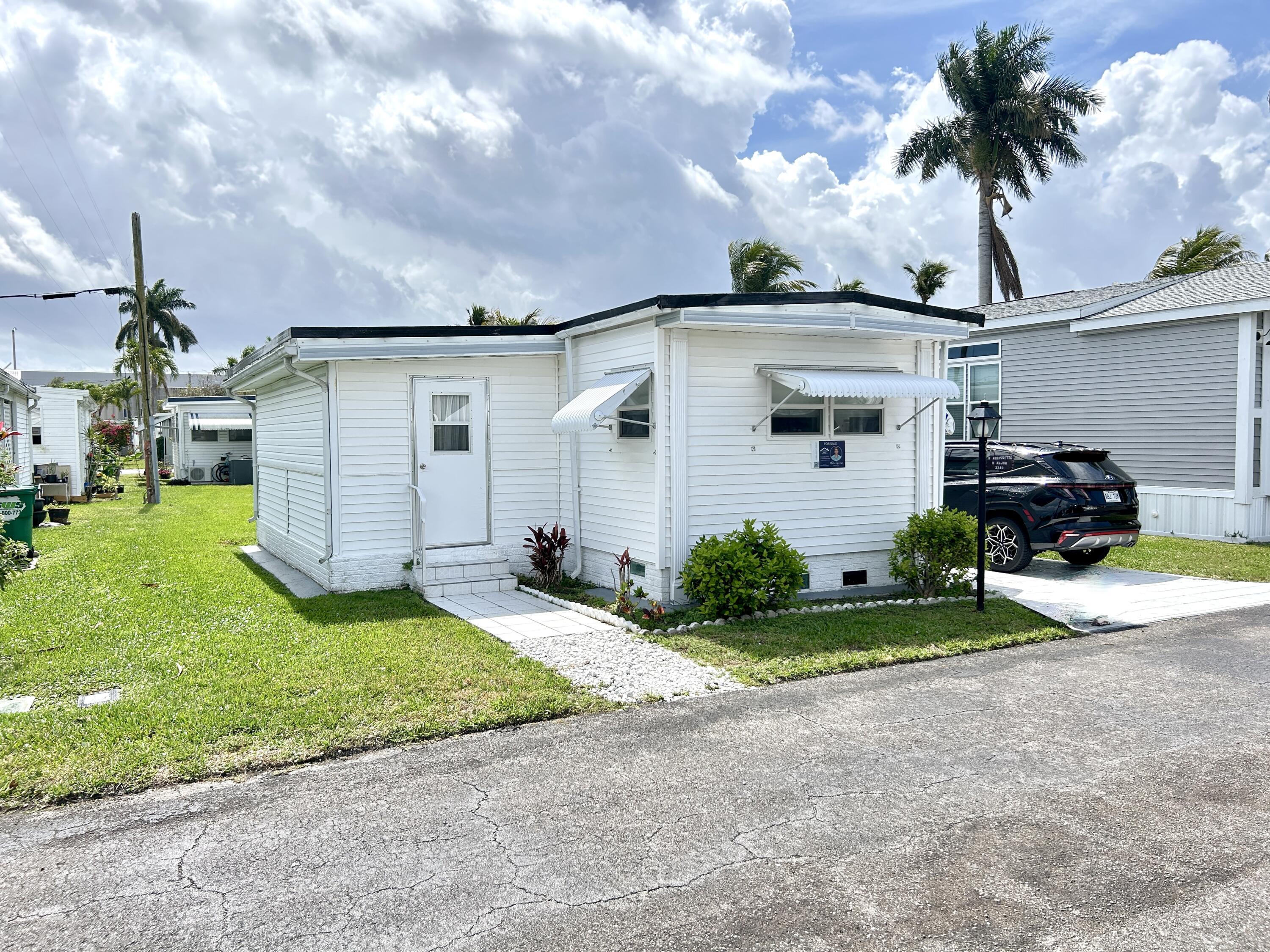3240 State St, Hollywood, FL 33021, Hollywood - Photo 2