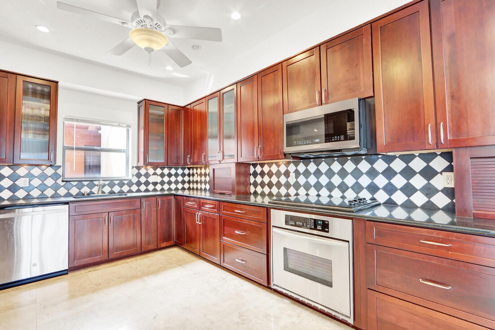 1640 Presidential Way 501, West Palm Beach, FL 33401, West Palm Beach