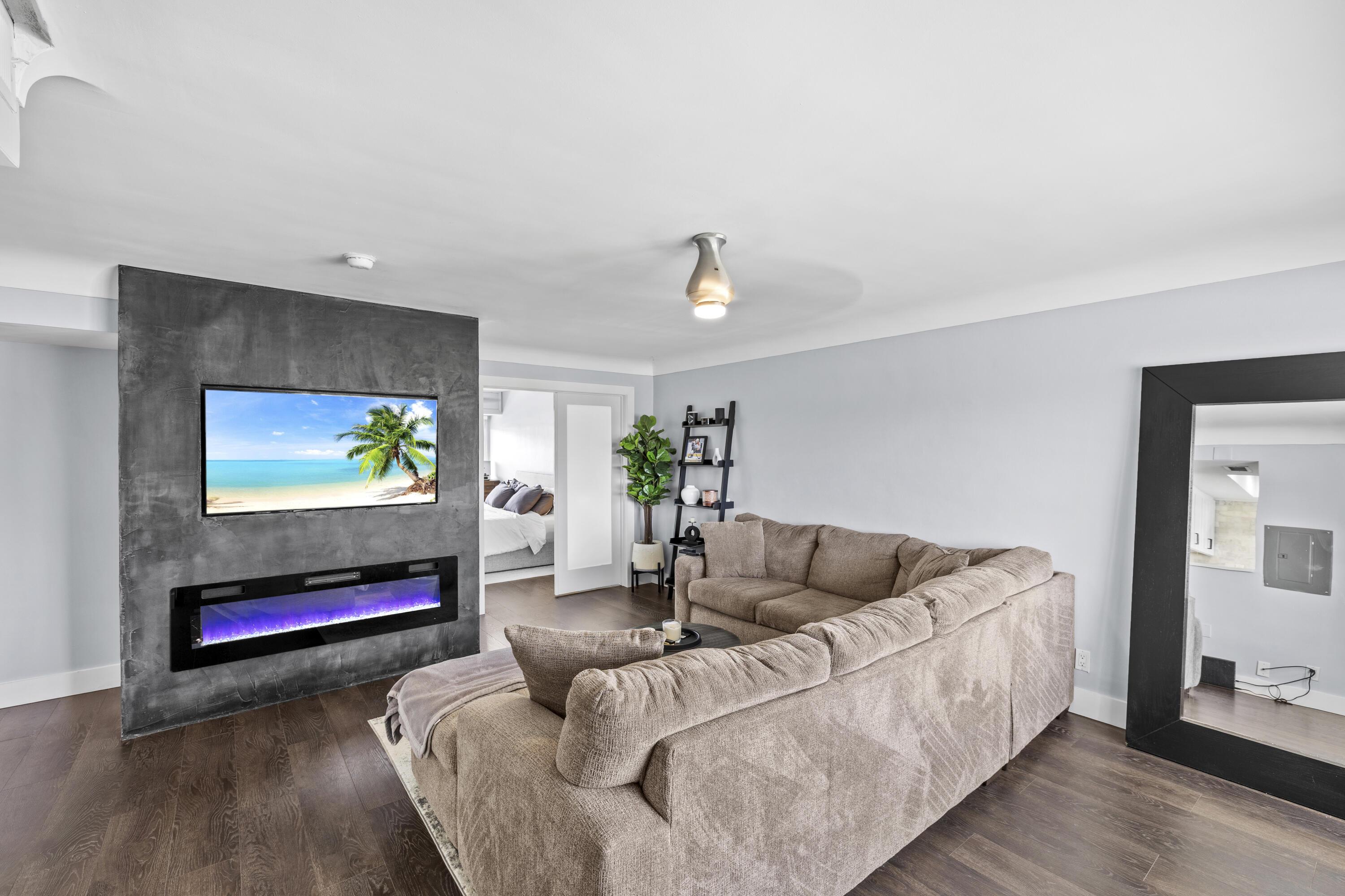 535 Hendricks Isle 302, Fort Lauderdale, FL 33301, Fort Lauderdale - Photo 4