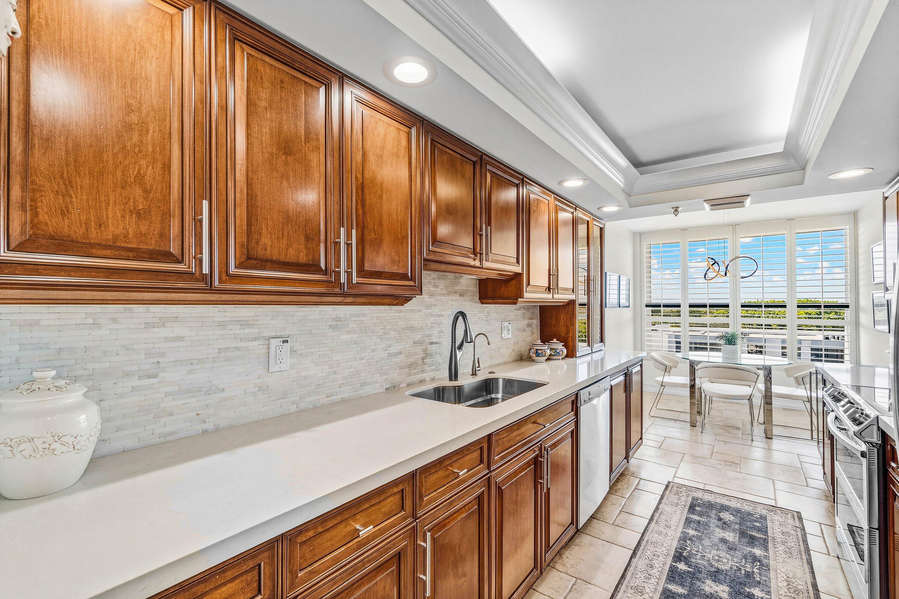 20090 Boca West Drive 381, Boca Raton, FL 33434, Boca Raton - Photo 2