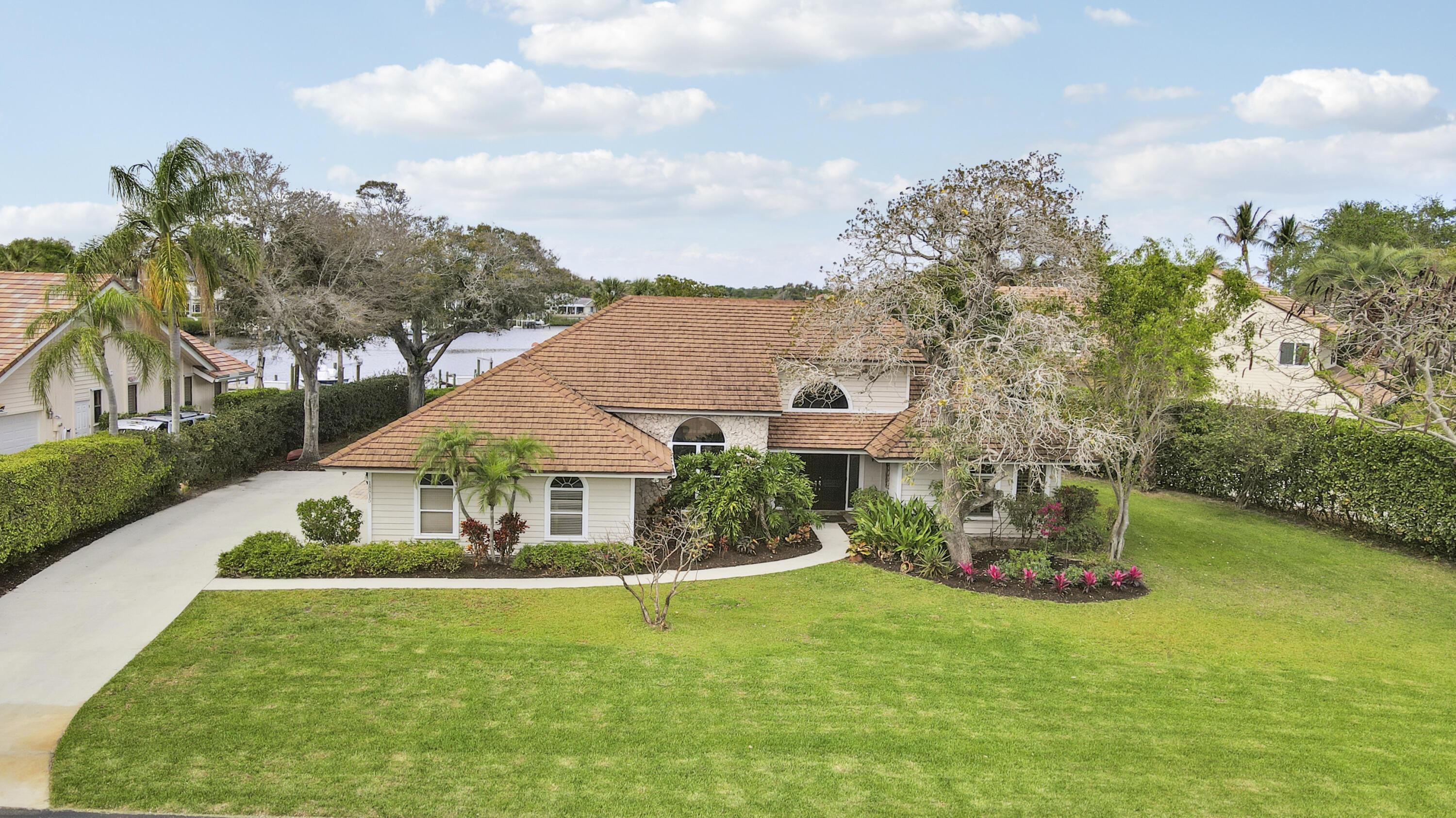 18815 SE River Ridge Road, Jupiter, FL 33469, Jupiter - Photo 3