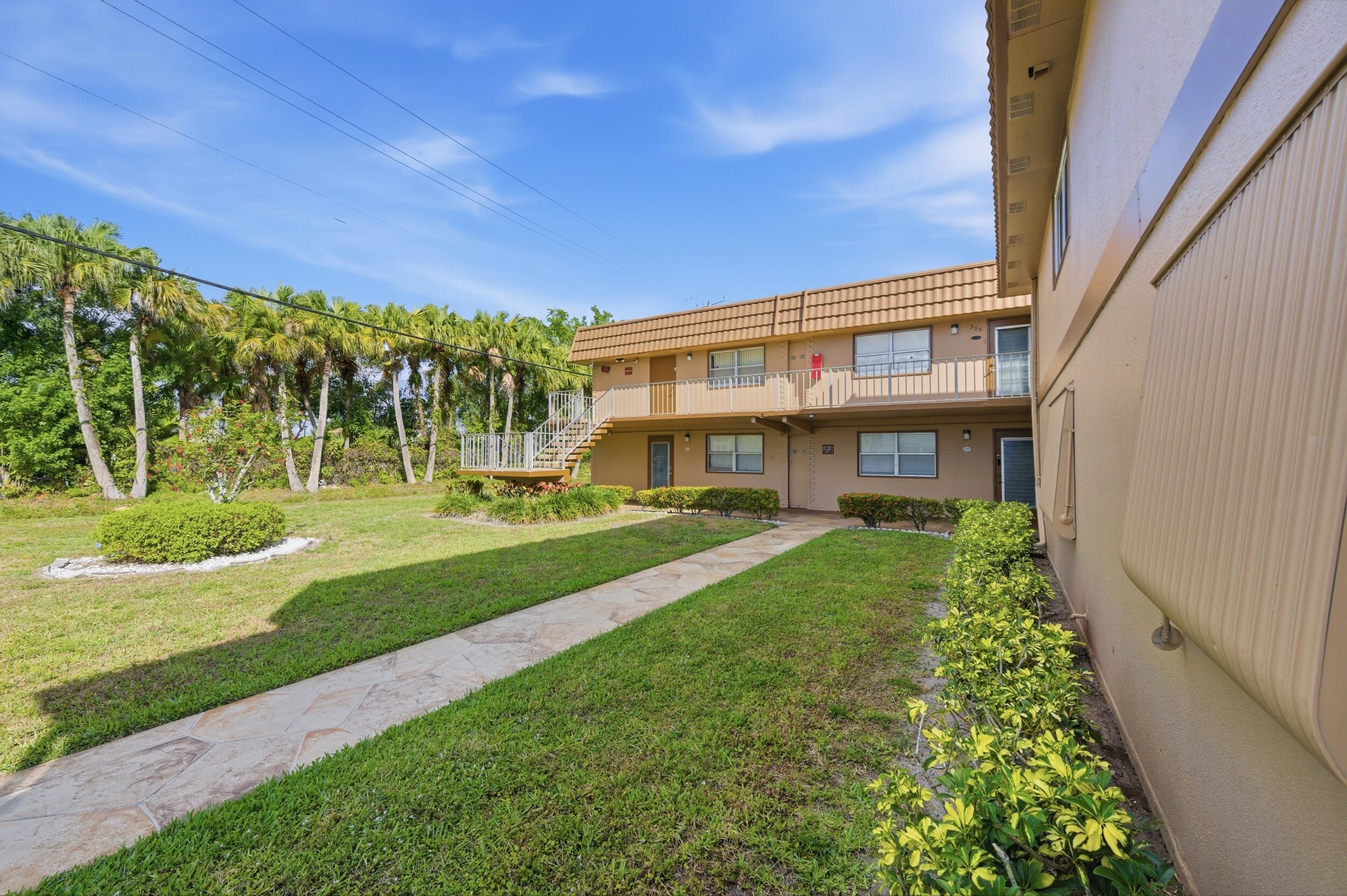 336 Brittany G, Delray Beach, FL 33446, Delray Beach - Photo 4