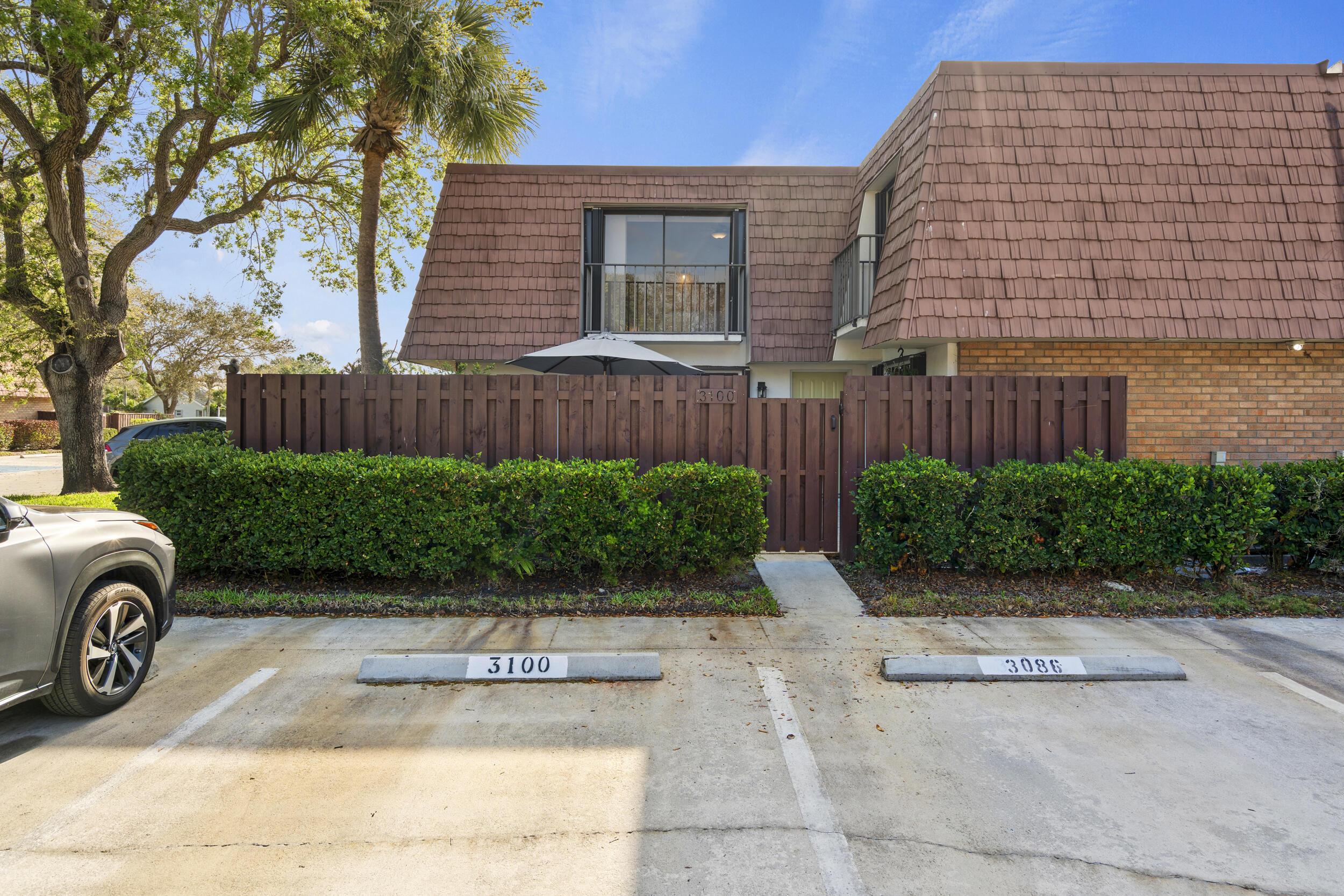 3100 SW Sunset Trace Circle, Palm City, FL 34990, Palm City - Photo 3