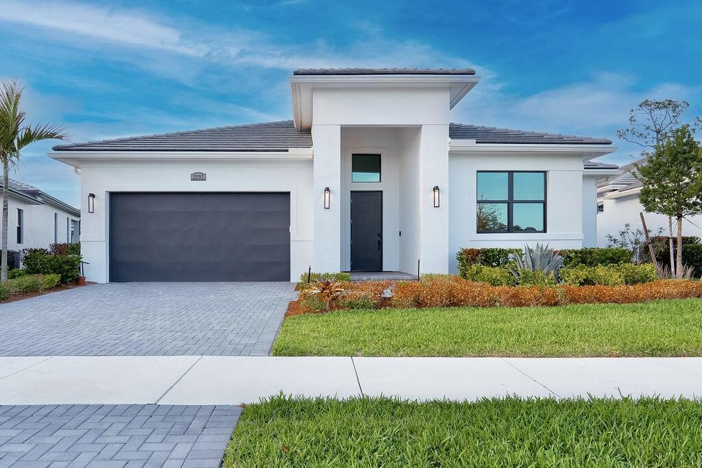2293 SE Canopy Cove Lane, Port St. Lucie, FL 34984, Port St. Lucie