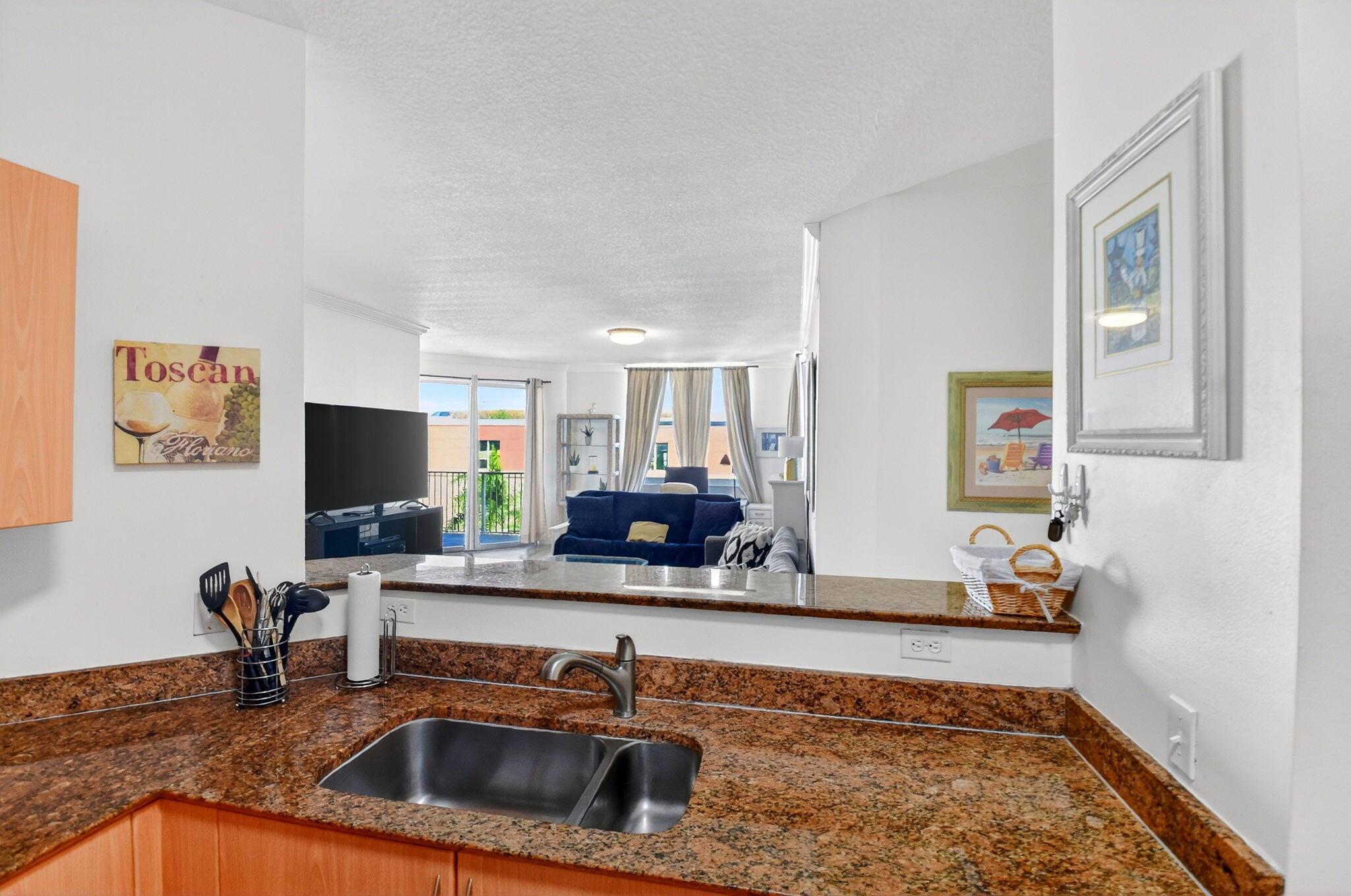 804 E Windward Way 612, Lantana, FL 33462, Lantana - Photo 5