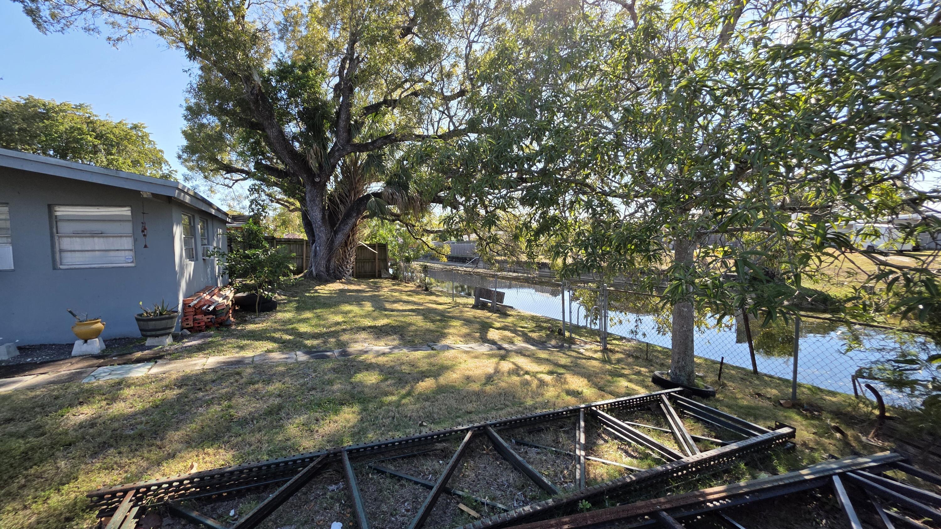 2305 E River Drive, Margate, FL 33063, Margate - Photo 4