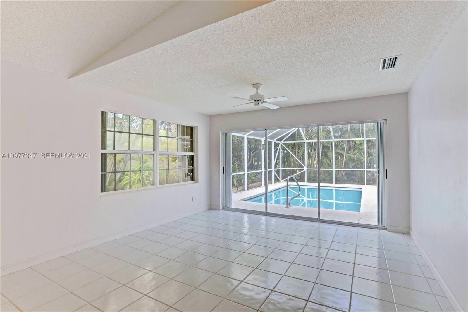 7819 SE Spicewood Circle, Hobe Sound, FL 33455, Hobe Sound - Photo 5