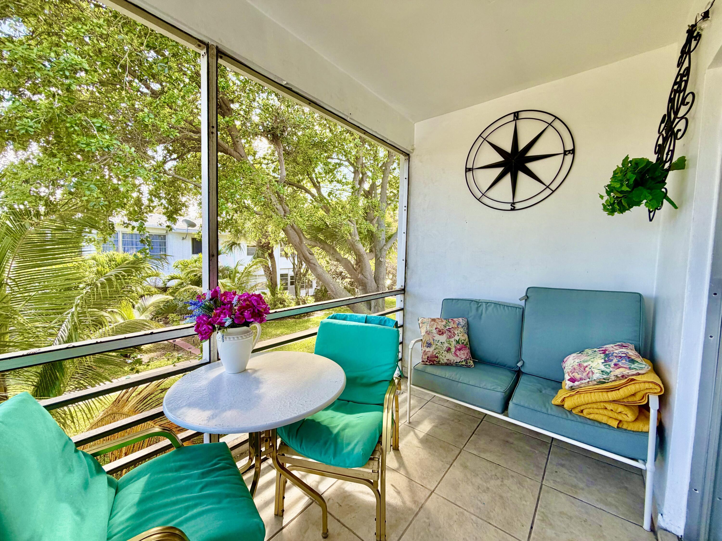 2551 W Golf Boulevard 204, Pompano Beach, FL 33064, Pompano Beach
