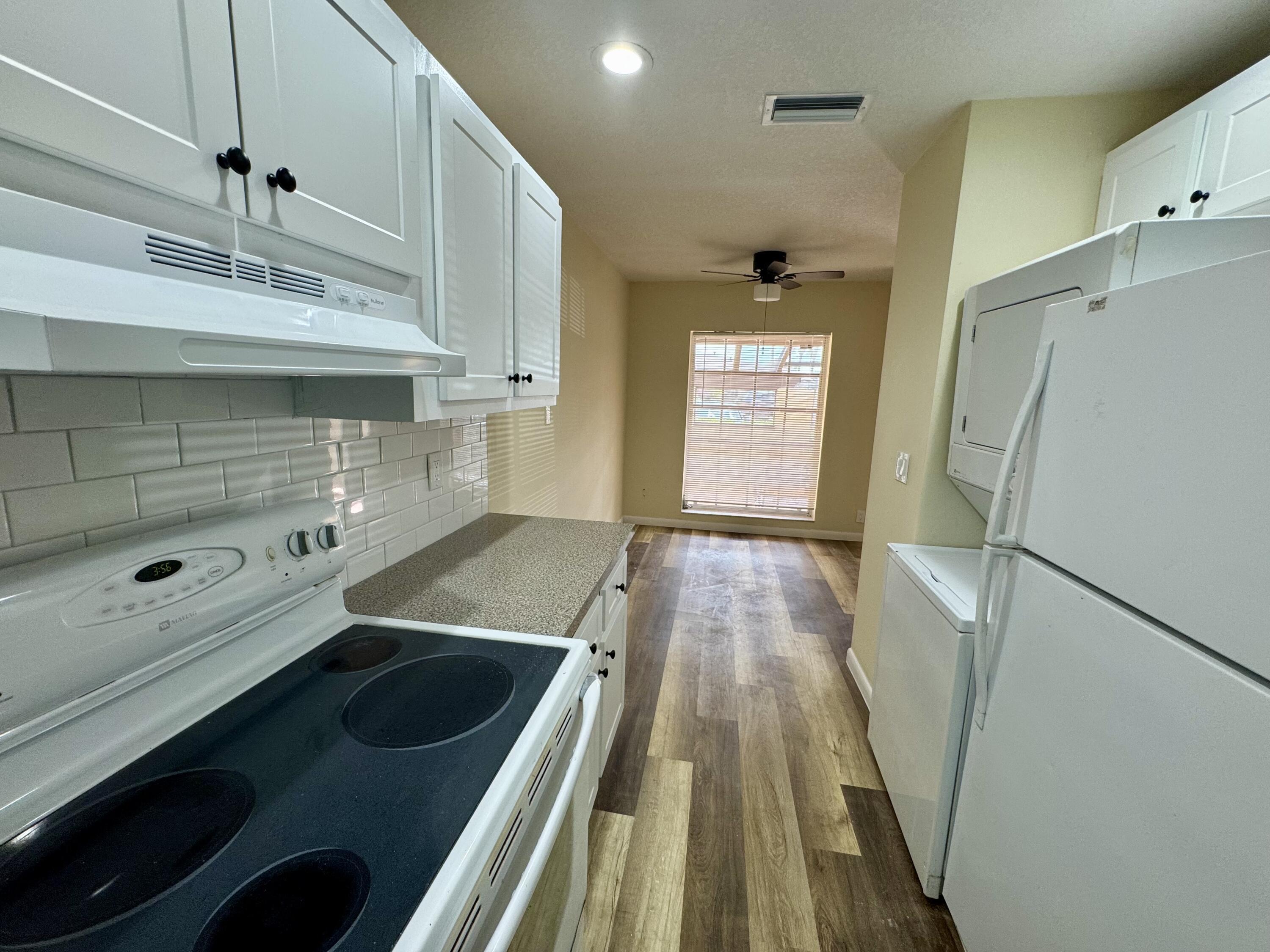 13751 Via Aurora Via Aurora A, Delray Beach, FL 33484, Delray Beach - Photo 4