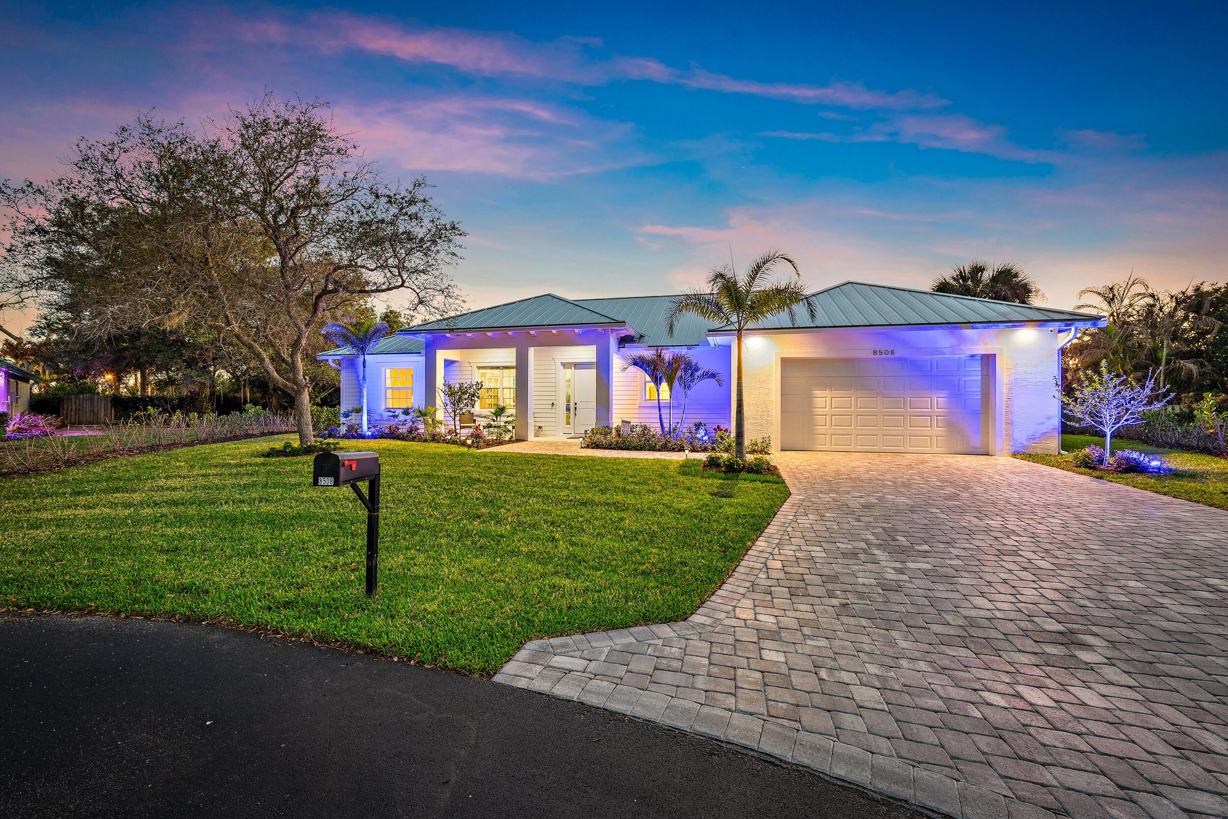 8508 SE Woodwind Street, Hobe Sound, FL 33455, Hobe Sound - Photo 2