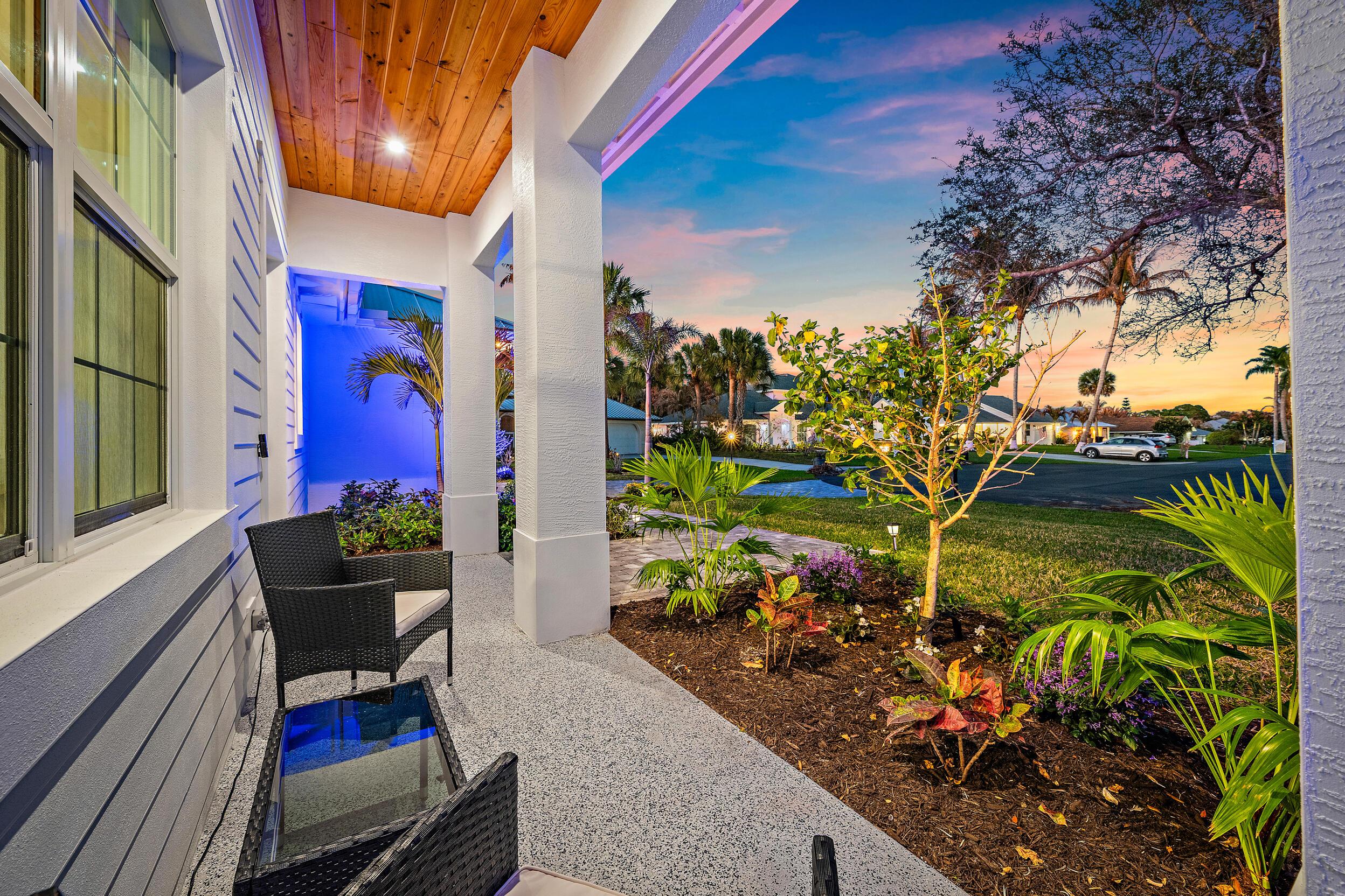 8508 SE Woodwind Street, Hobe Sound, FL 33455, Hobe Sound - Photo 5