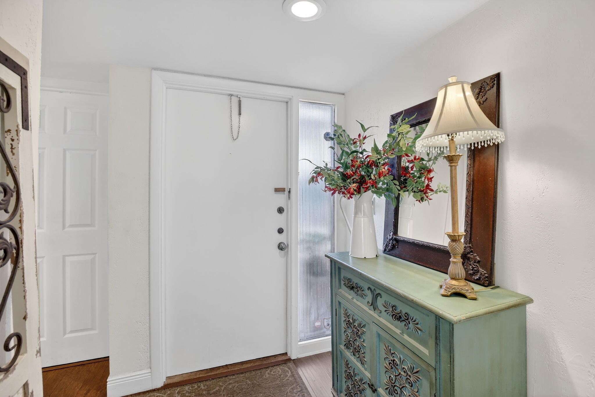 1533 Fairway Road, Pembroke Pines, FL 33026, Pembroke Pines - Photo 5