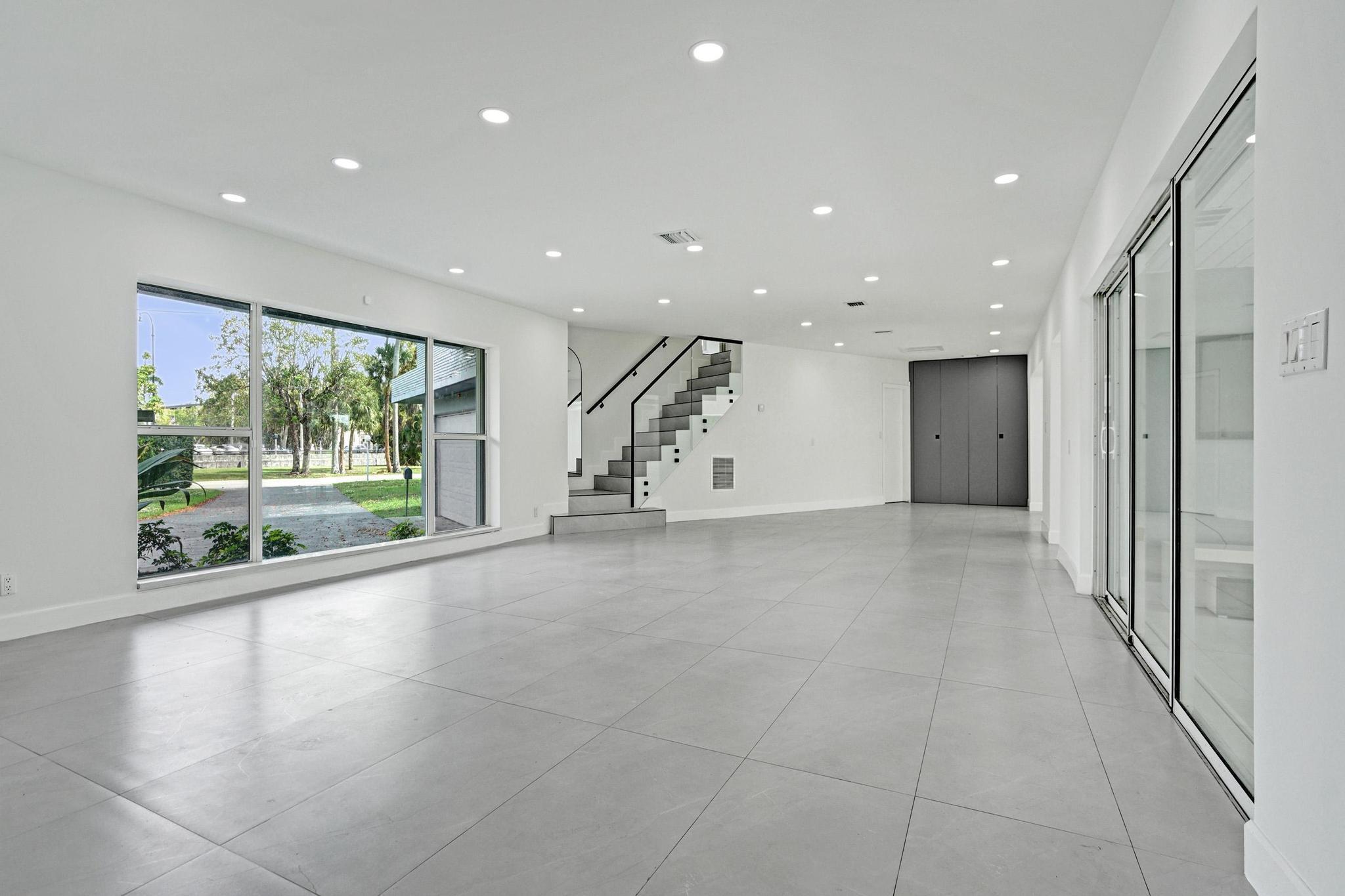 6700 E Tropical Way, Plantation, FL 33317, Plantation - Photo 4