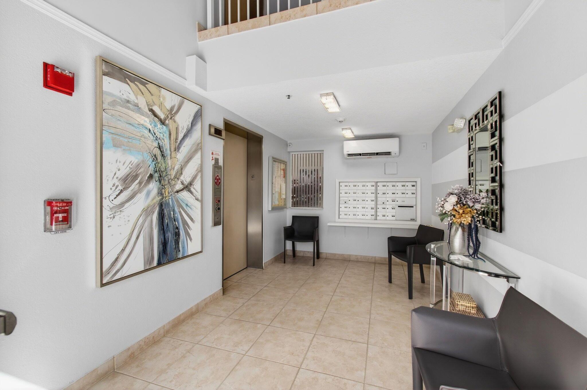 5749 Gemstone Court 406, Boynton Beach, FL 33437, Boynton Beach - Photo 3