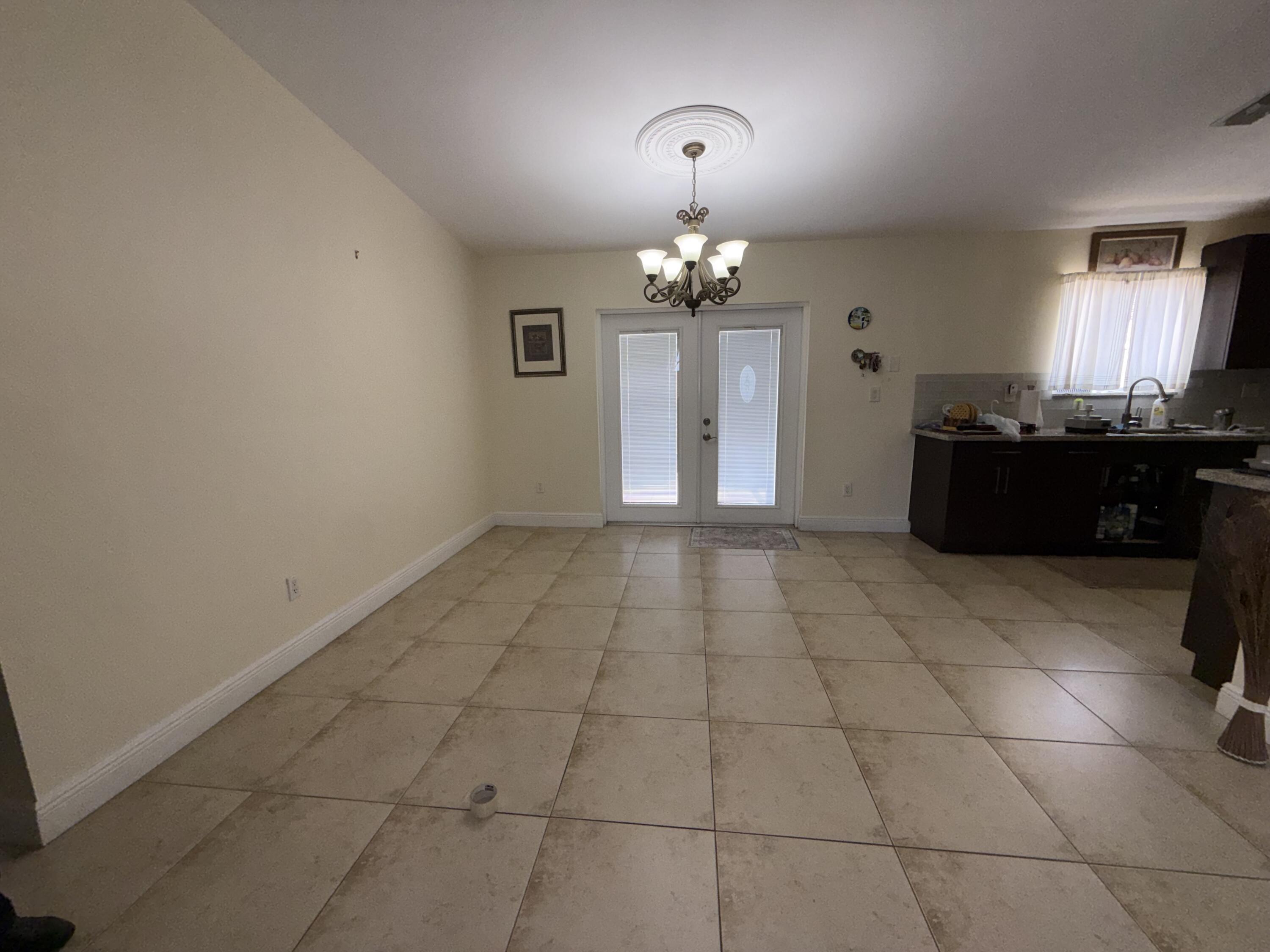 17246 NW 74th Court, Hialeah, FL 33015, Hialeah - Photo 5