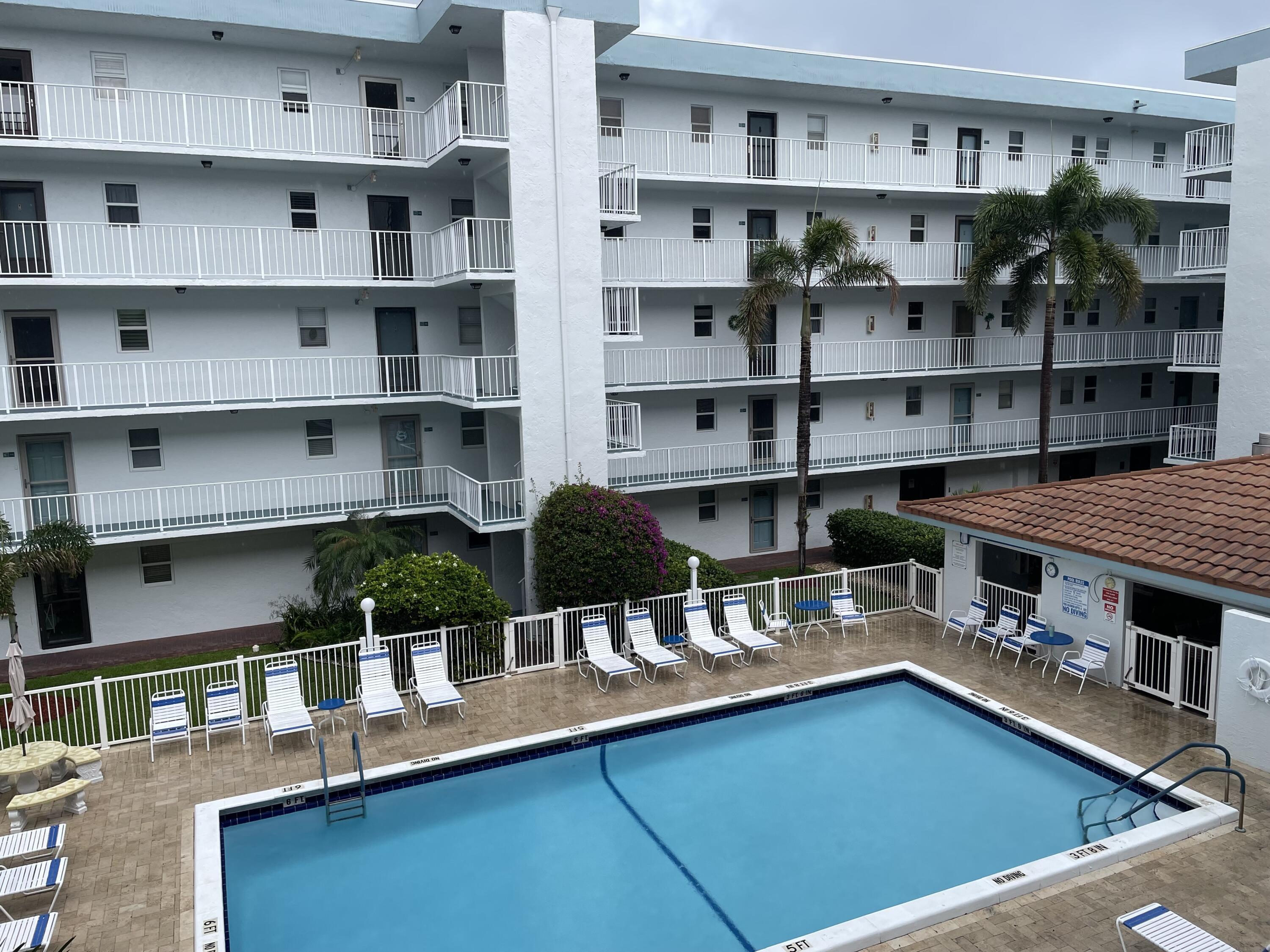 4629 Poinciana Street Apt 409, Lauderdale-By-The-Sea, FL 33308, Lauderdale-By-The-Sea