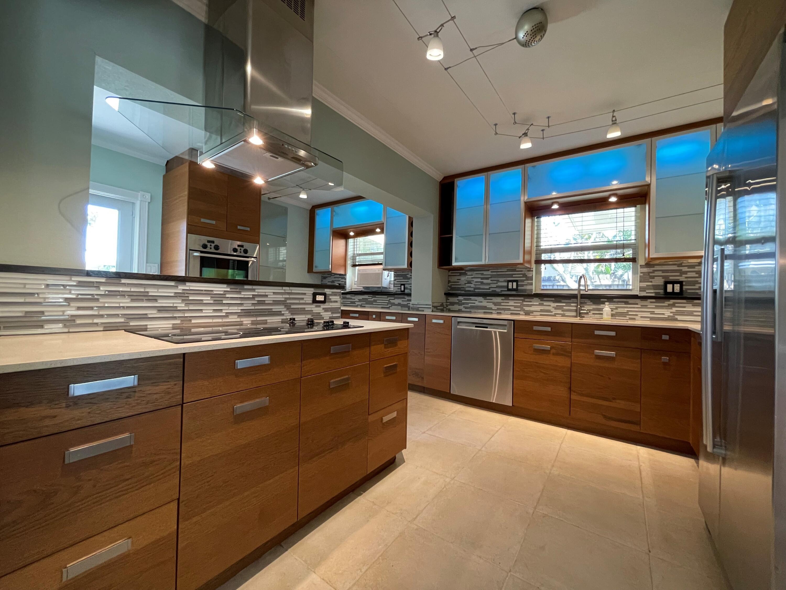 1754 NE 47th Street, Oakland Park, FL 33334, Oakland Park - Photo 4