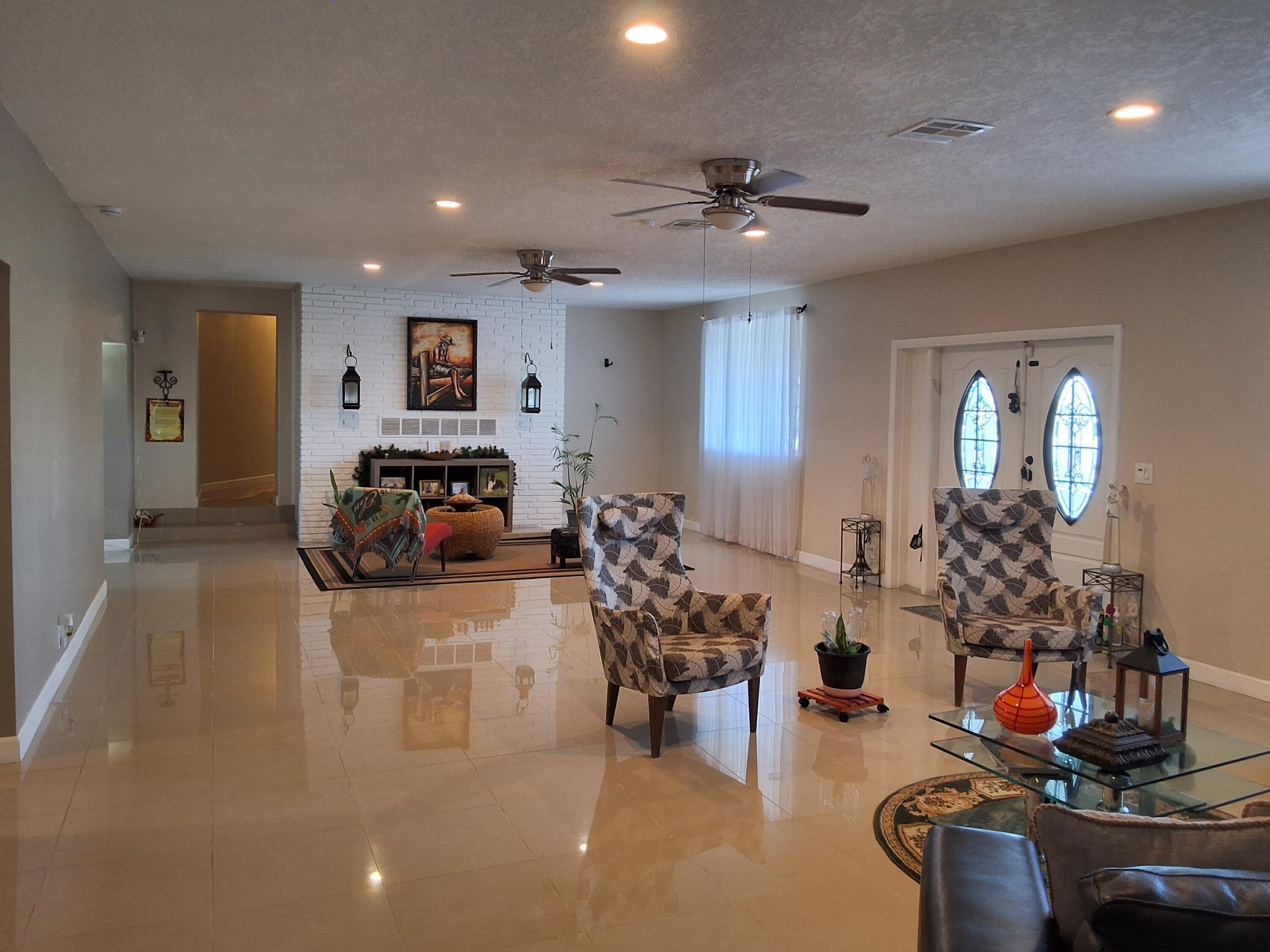 1221 Bacom Point Road, Pahokee, FL 33476, Pahokee - Photo 3