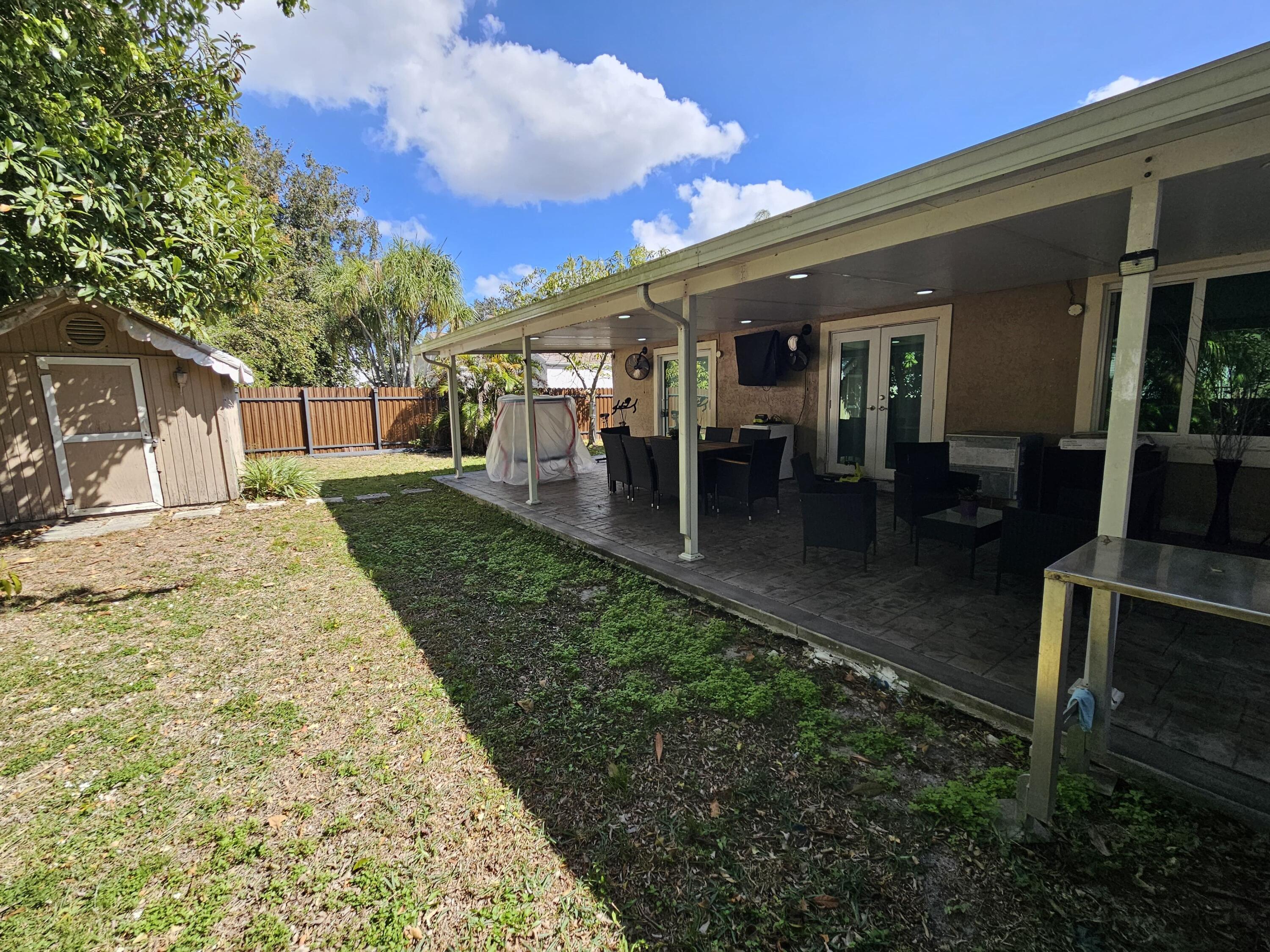13431 SW 9th Place, Davie, FL 33325, Davie - Photo 4