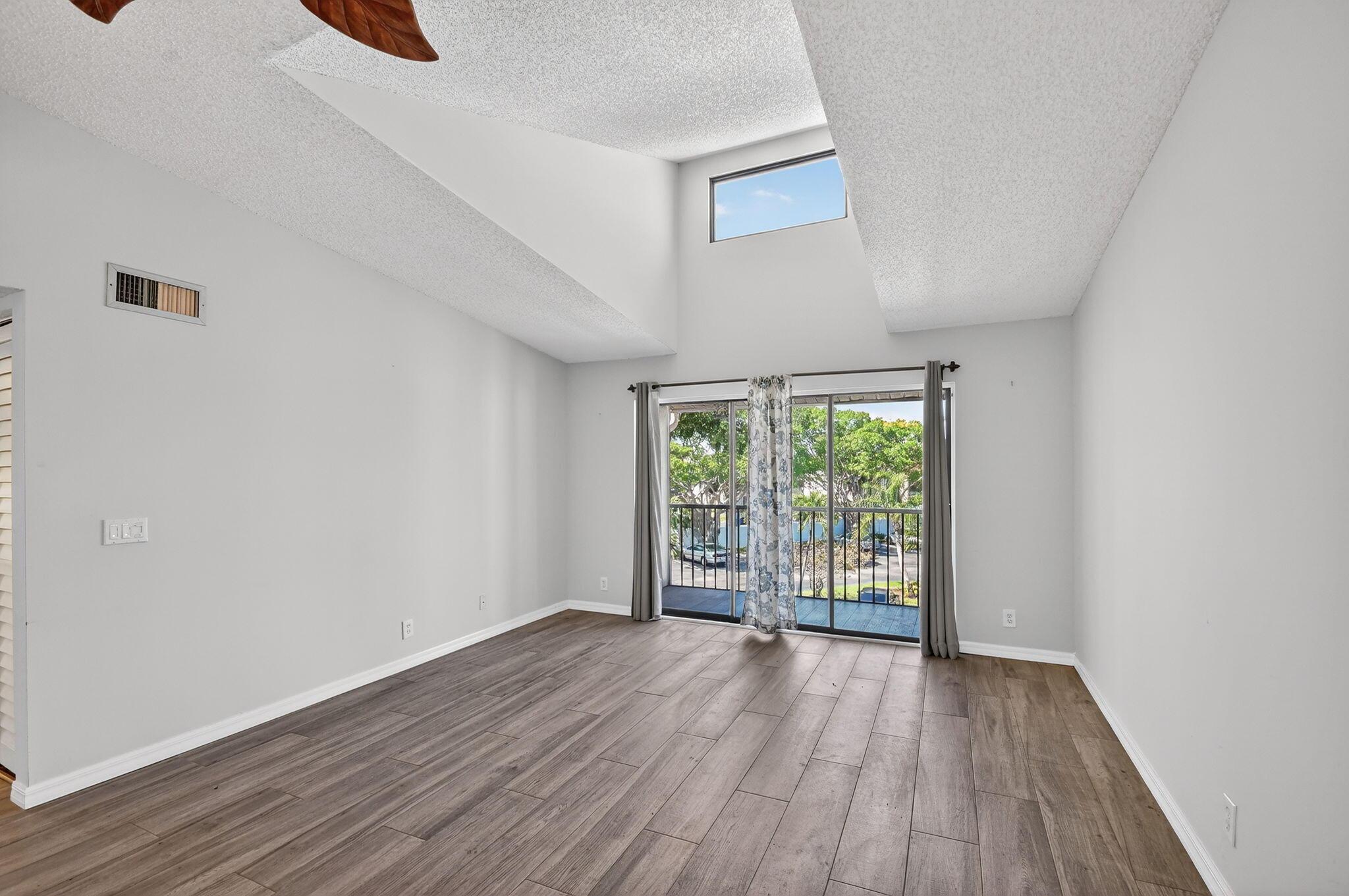 812 Sky Pine Way D3, Greenacres, FL 33415, Greenacres - Photo 5