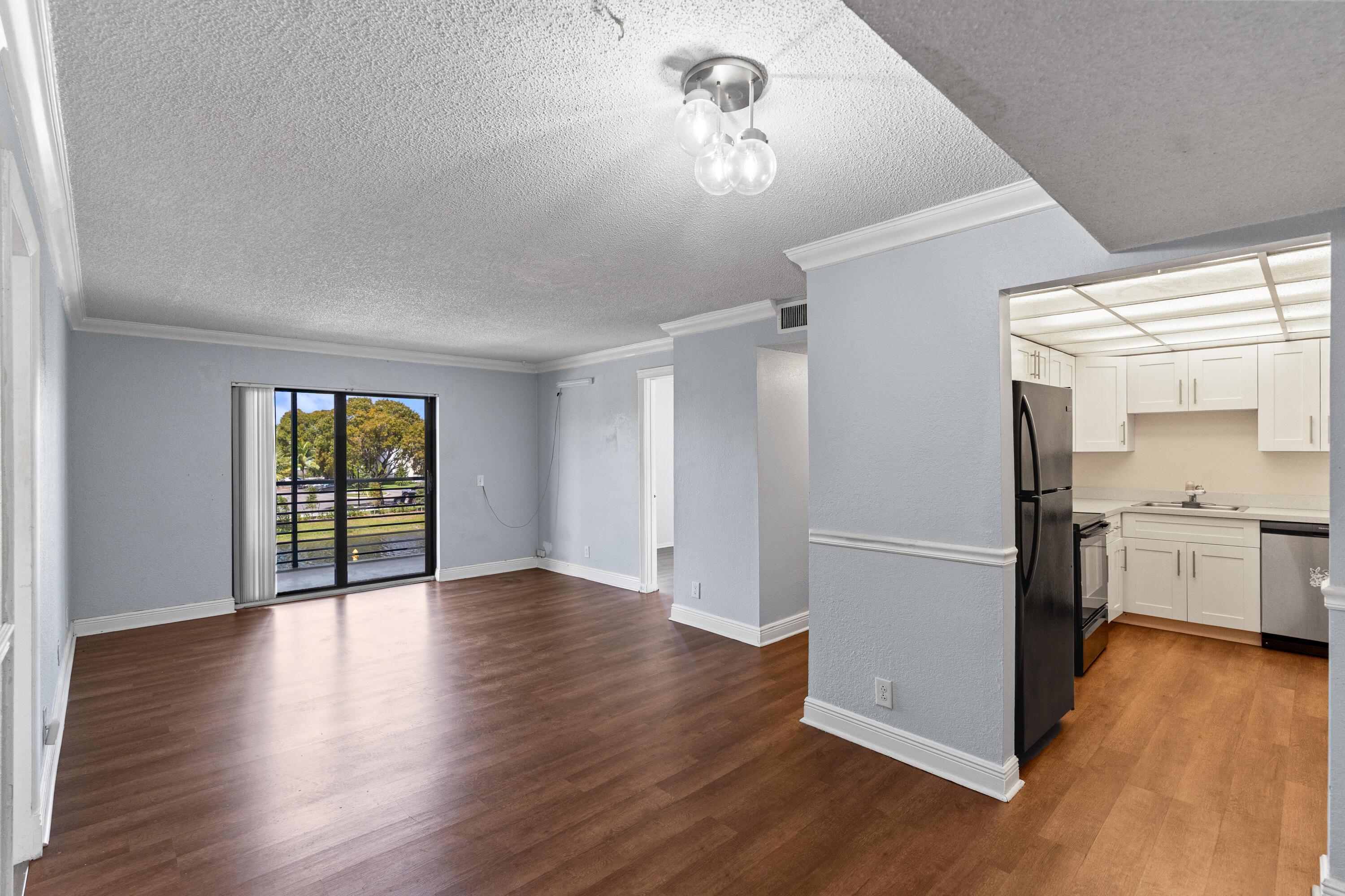 3700 N Pine Island Road 310, Sunrise, FL 33351, Sunrise - Photo 4