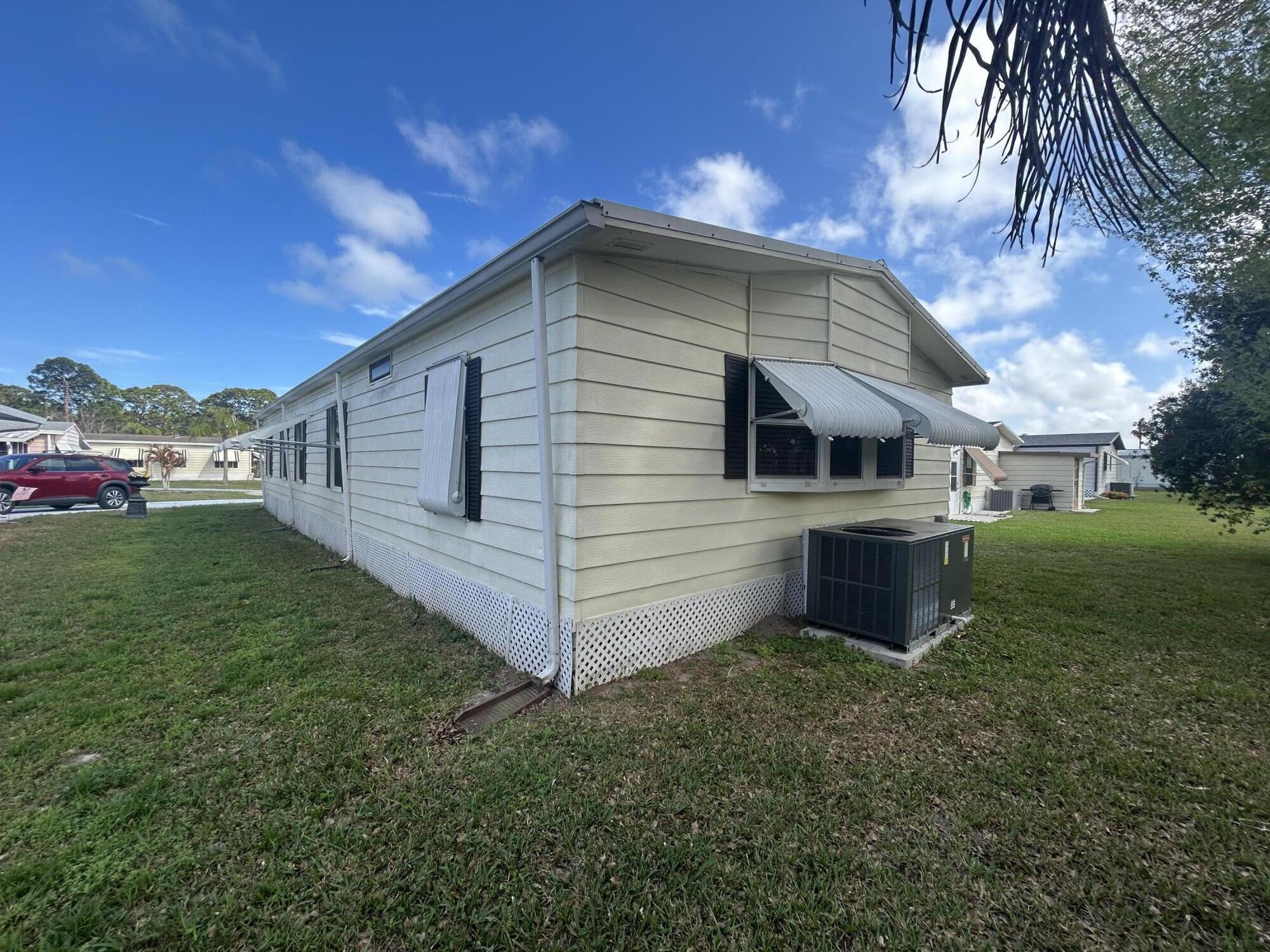 8 Grande Camino Place, Fort Pierce, FL 34951, Fort Pierce - Photo 4