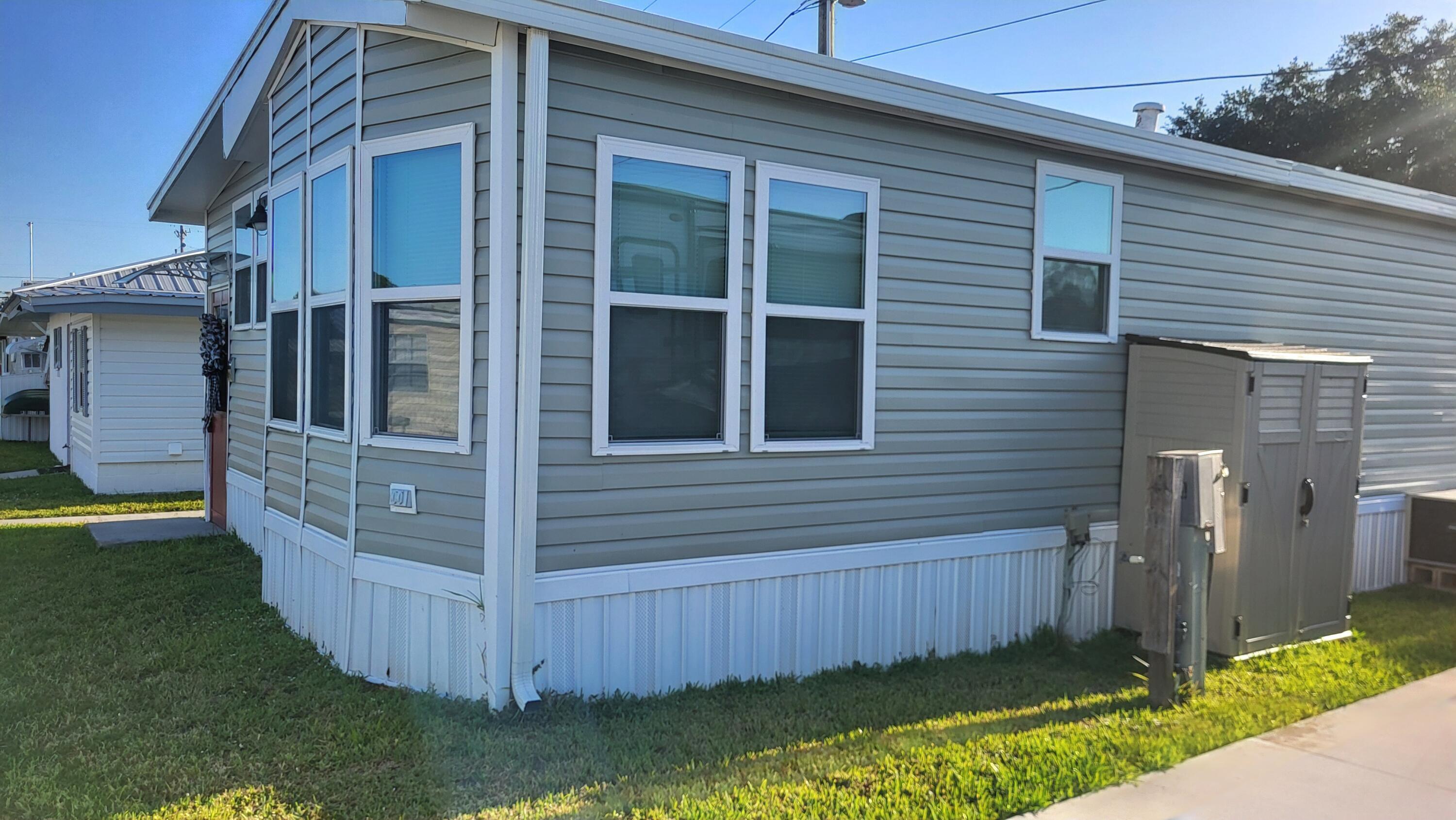 1339 Old Lakeport Road 14b, Moore Haven, FL 33471, Moore Haven - Photo 4