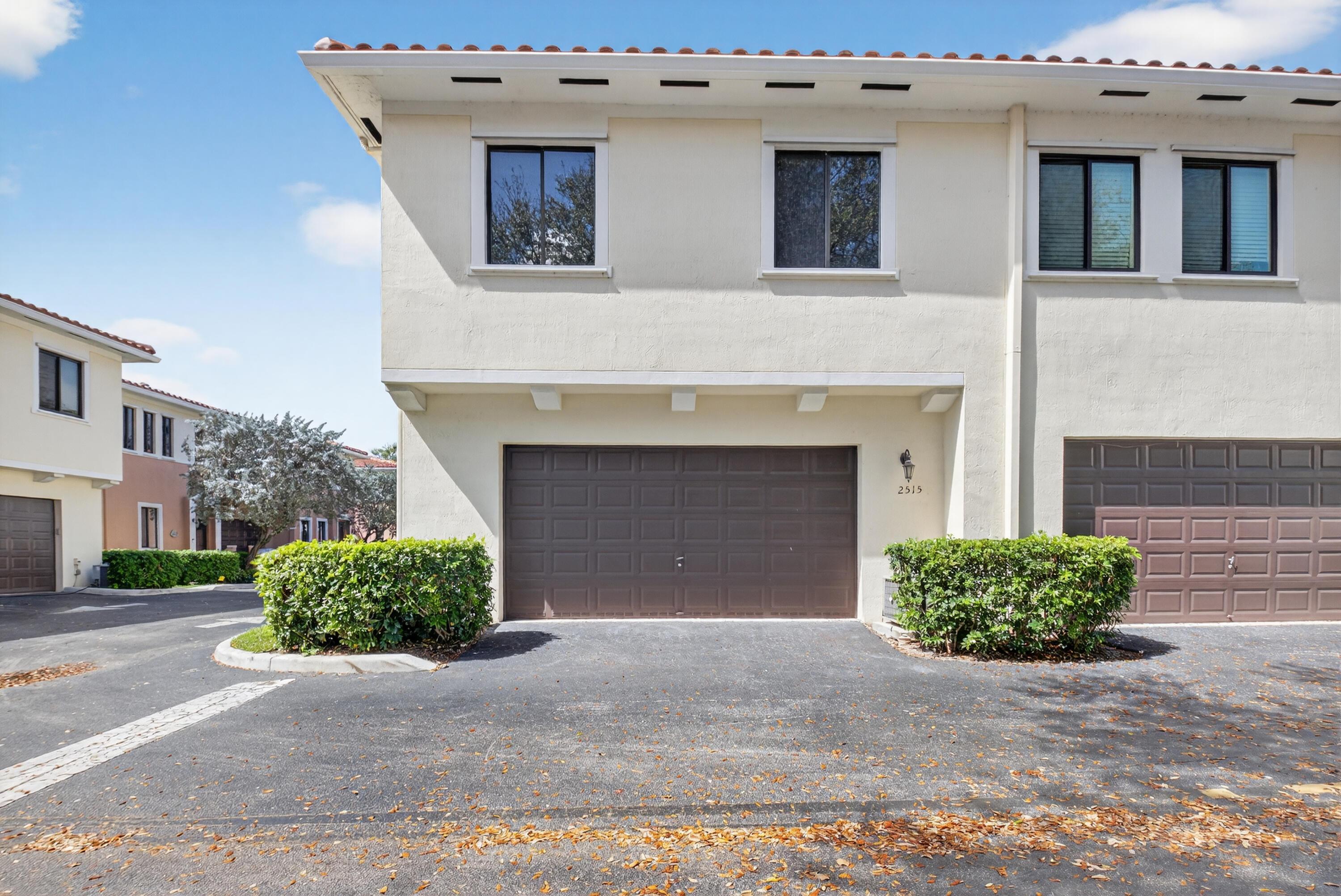 2515 Venetian Court, Boynton Beach, FL 33426, Boynton Beach - Photo 2