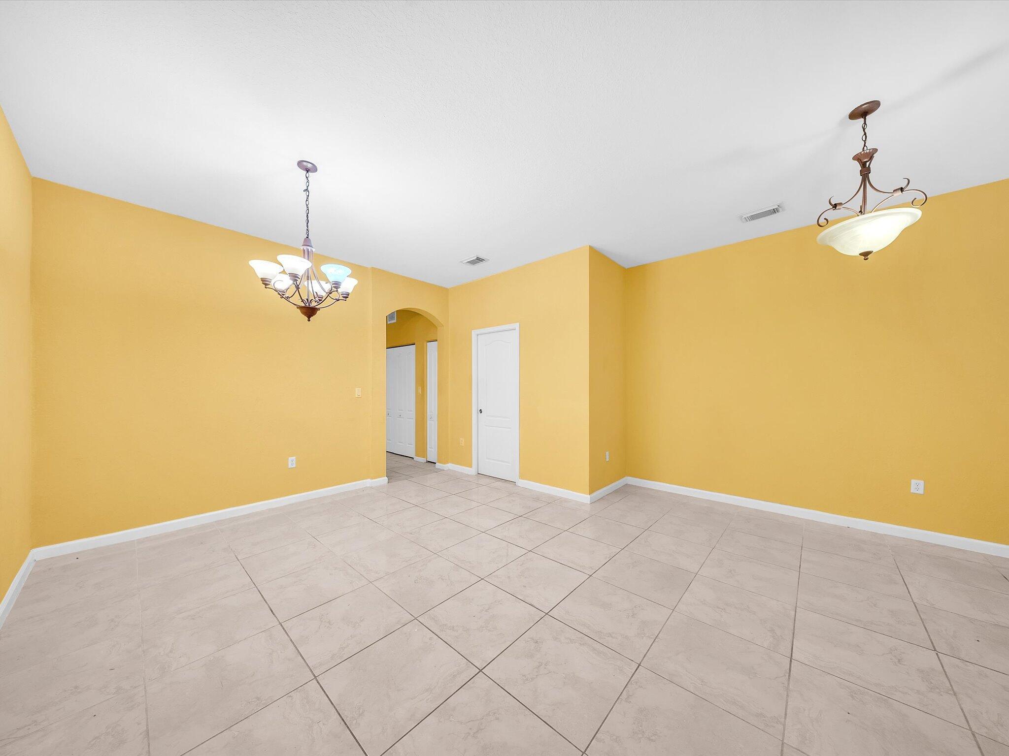 21223 NW 14th Place 324, Miami Gardens, FL 33169, Miami Gardens - Photo 3