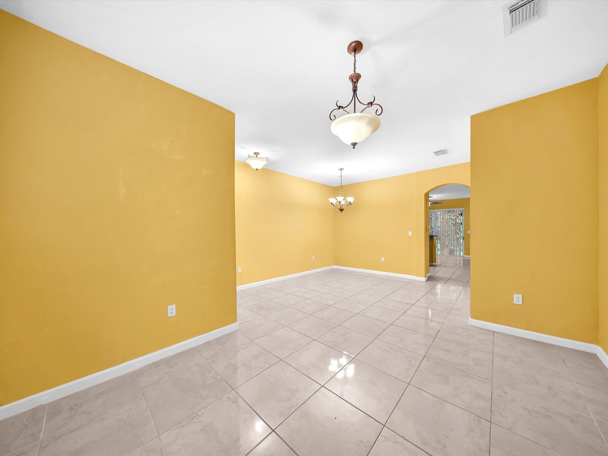 21223 NW 14th Place 324, Miami Gardens, FL 33169, Miami Gardens - Photo 5