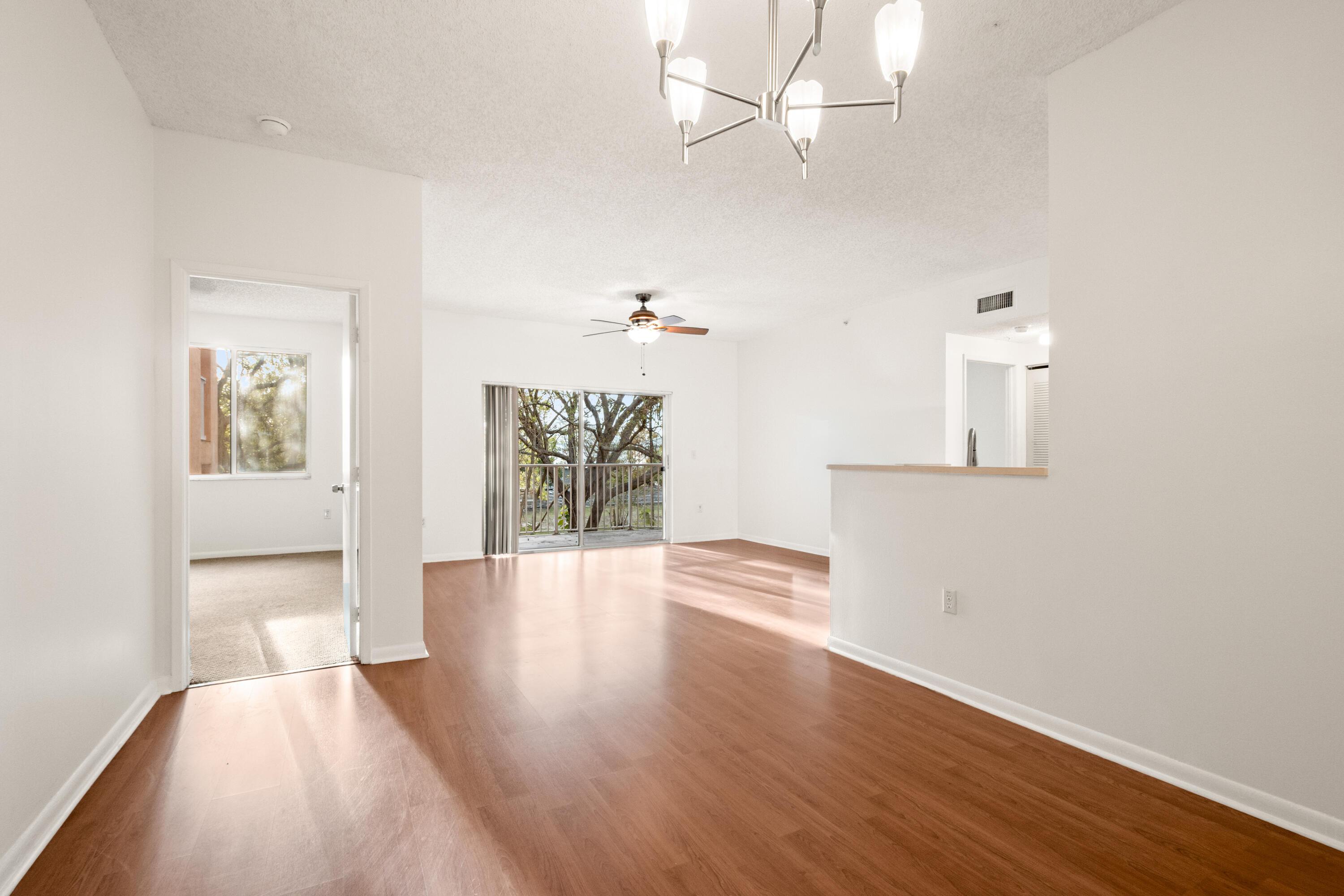 6960 SW 39th E205, Davie, FL 33314, Davie - Photo 4